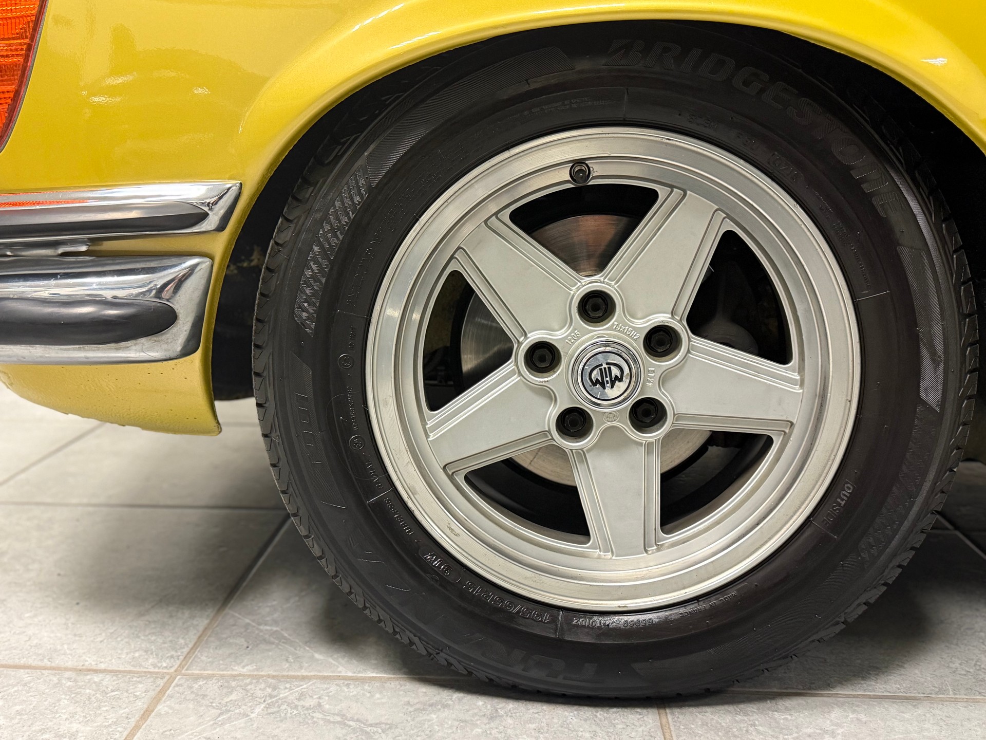MERCEDES-BENZ 350 SE-image-19