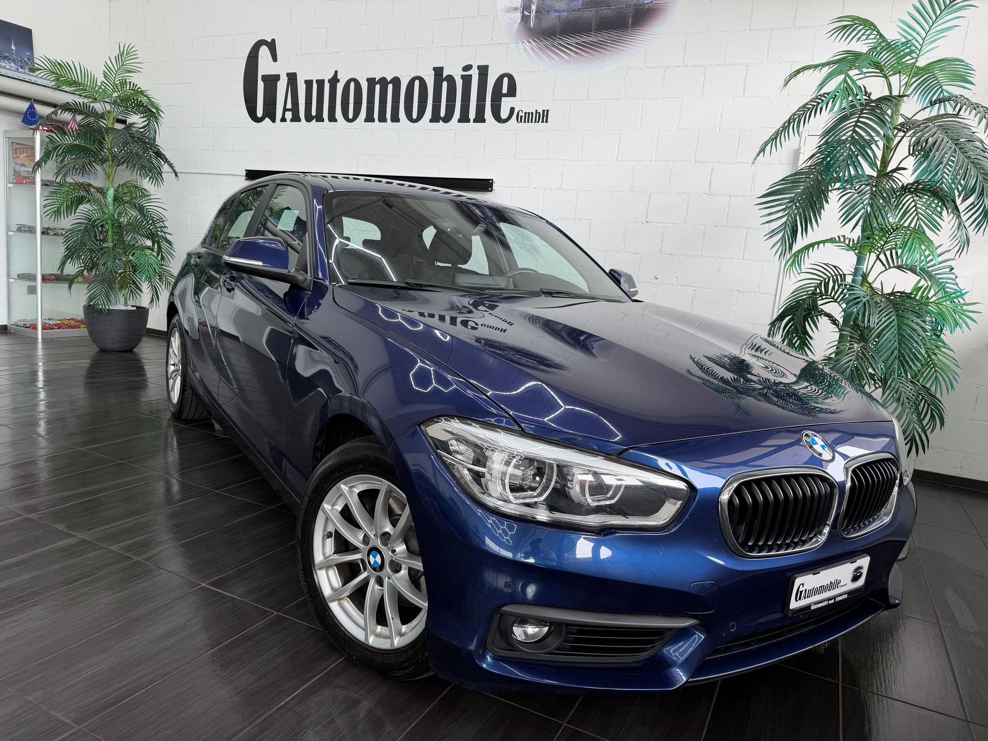 BMW 120d xDrive Urban Line Steptronic⭐️-showroom-element-1