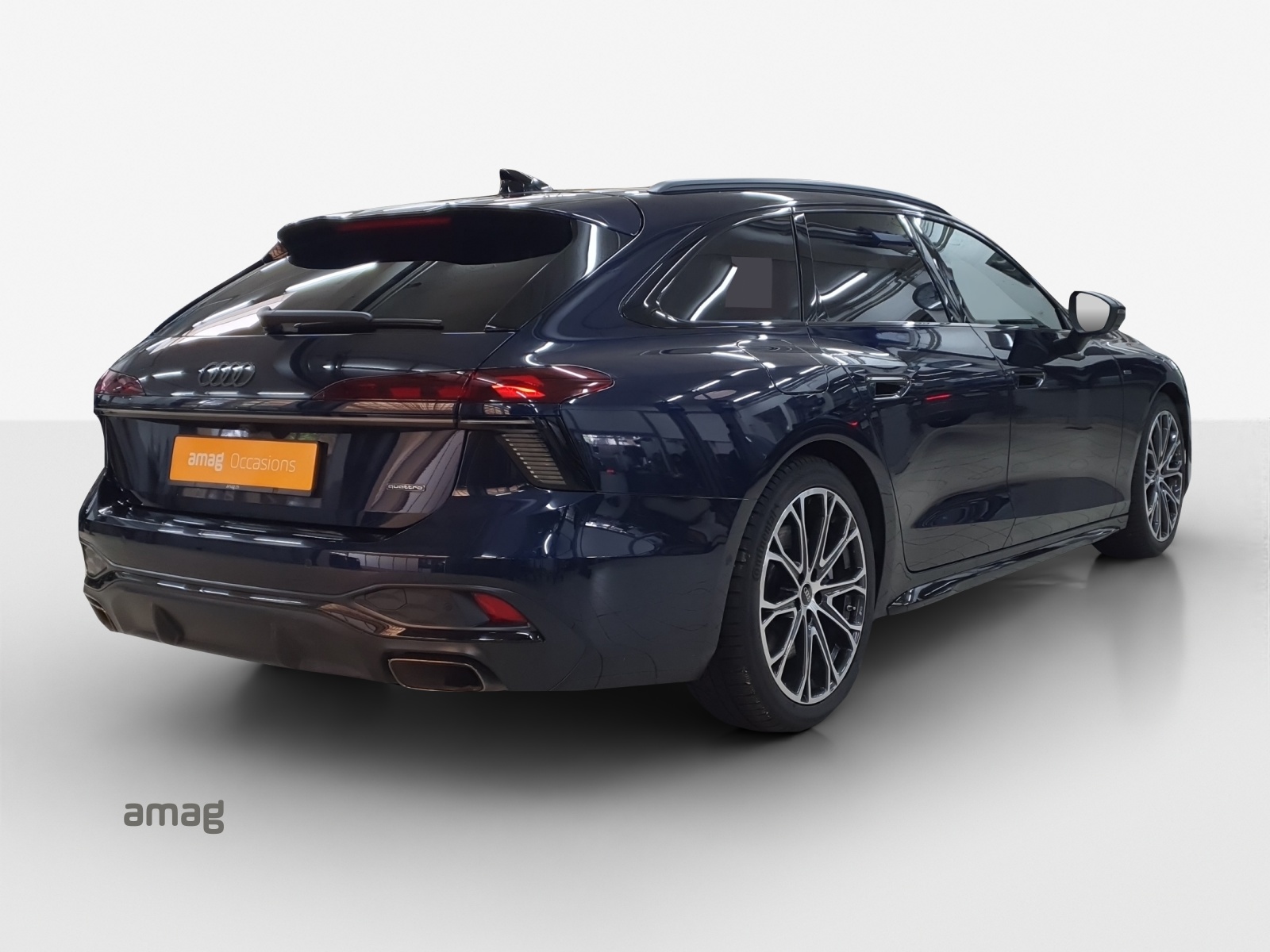 AUDI A6 Avant e-hybrid quattro 220 kW S tronic-image-4