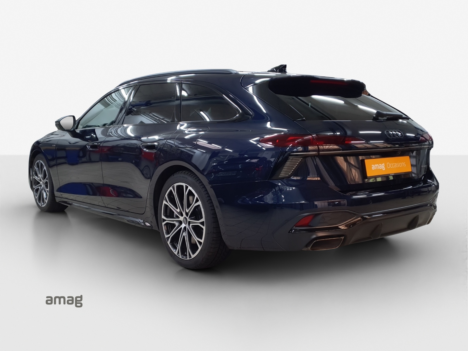 AUDI A6 Avant e-hybrid quattro 220 kW S tronic-image-2