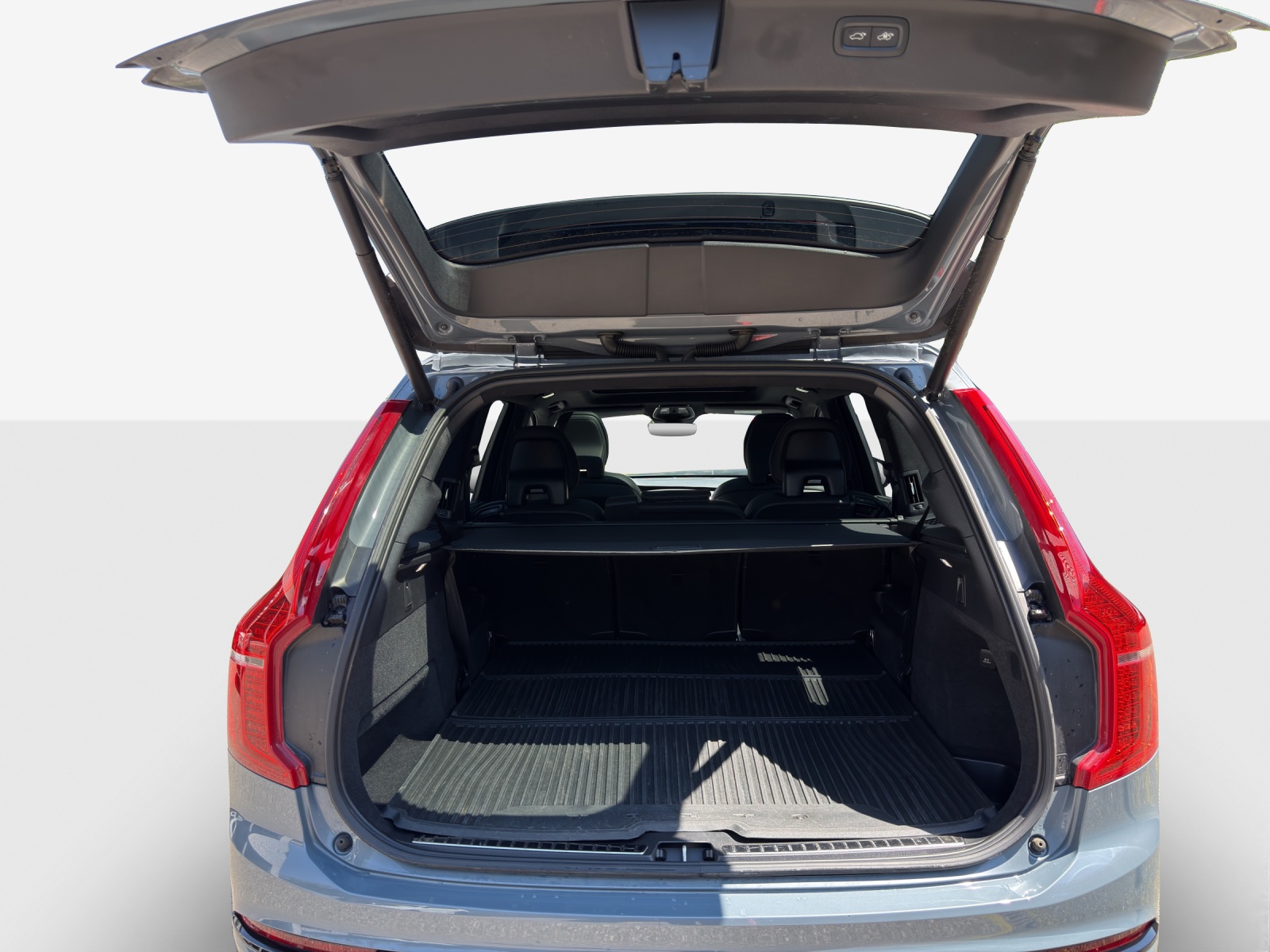 VOLVO XC90 B5 Diesel Mild Hybrid AWD Ultimate Dark Geartronic-image-12