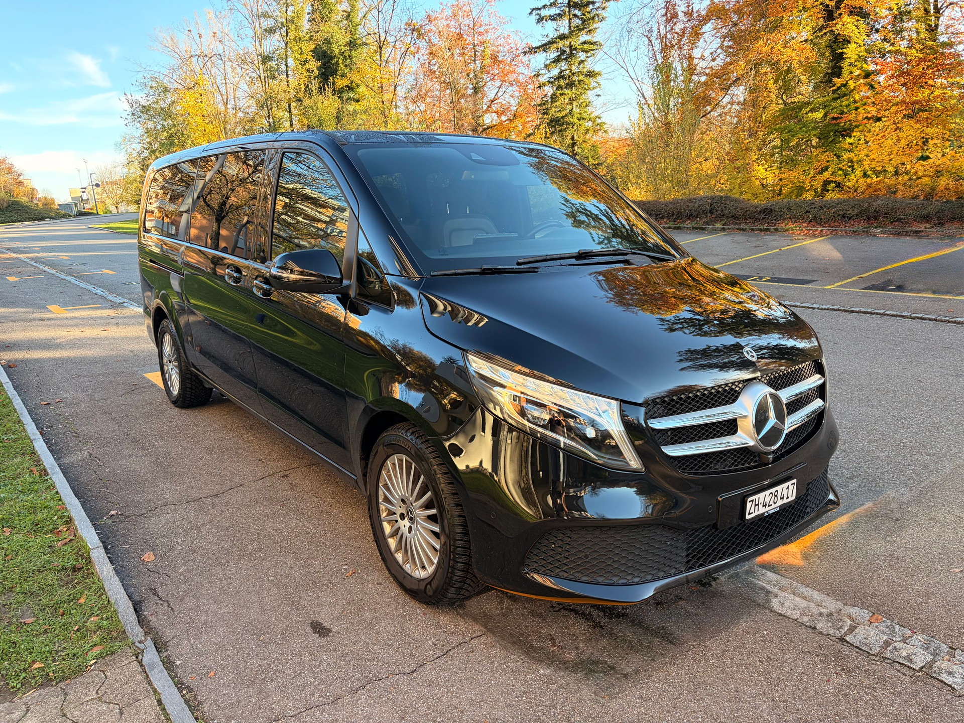 MERCEDES-BENZ V 250 d Avantgarde Extralang-image-2