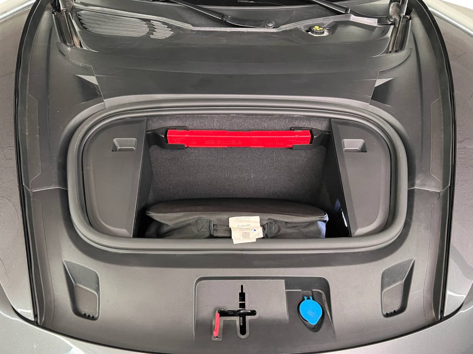 PORSCHE Taycan Turbo-image-13
