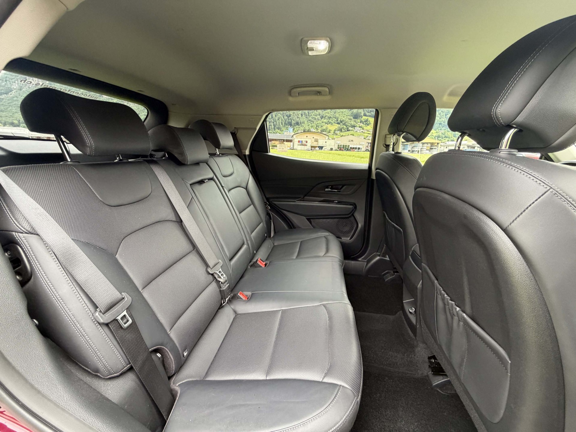 KGM-SsangYong Korando 1.6 e-XDi Sapphire 4WD-image-15