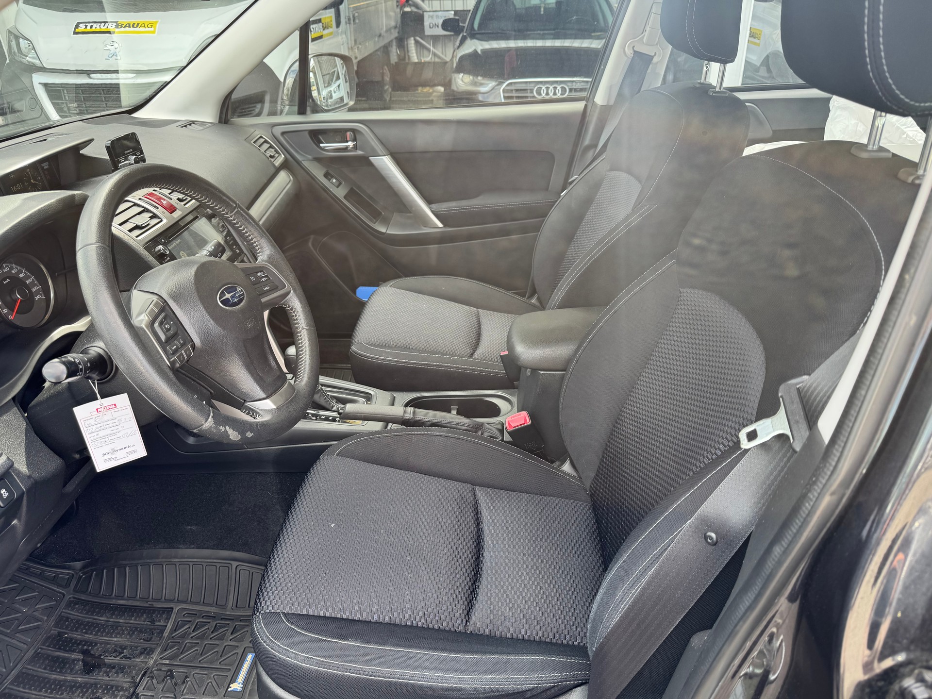 SUBARU Forester 2.0D Luxury Lineatronic-image-2