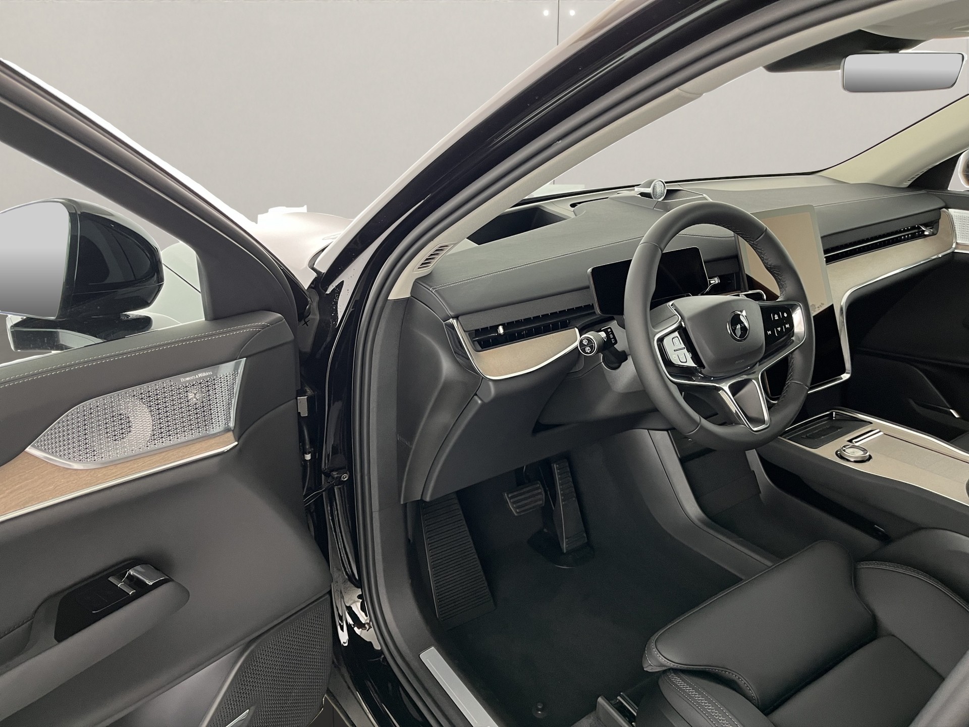 VOLVO EX90 Twin Performance Ultra AWD-image-7