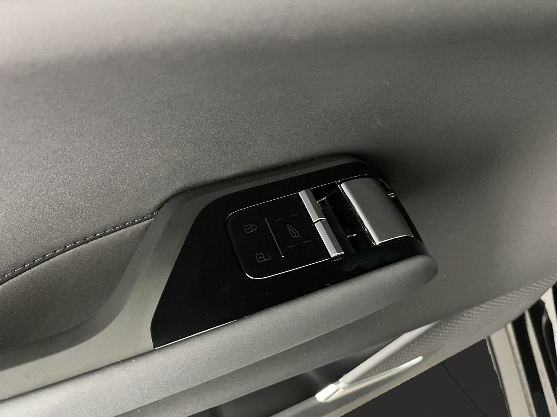 VOLVO EX90 Twin Performance Ultra AWD-image-17