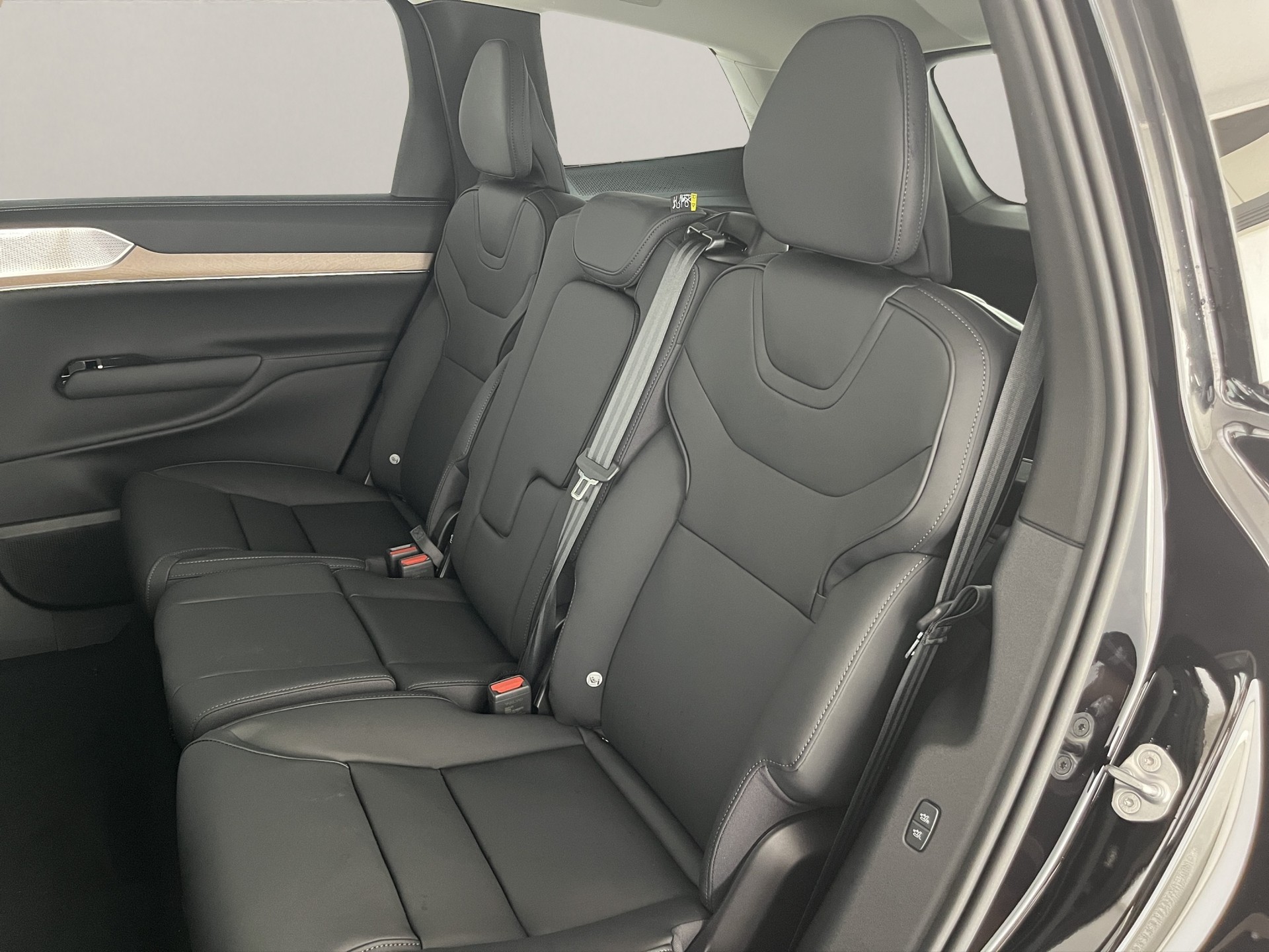 VOLVO EX90 Twin Performance Ultra AWD-image-16