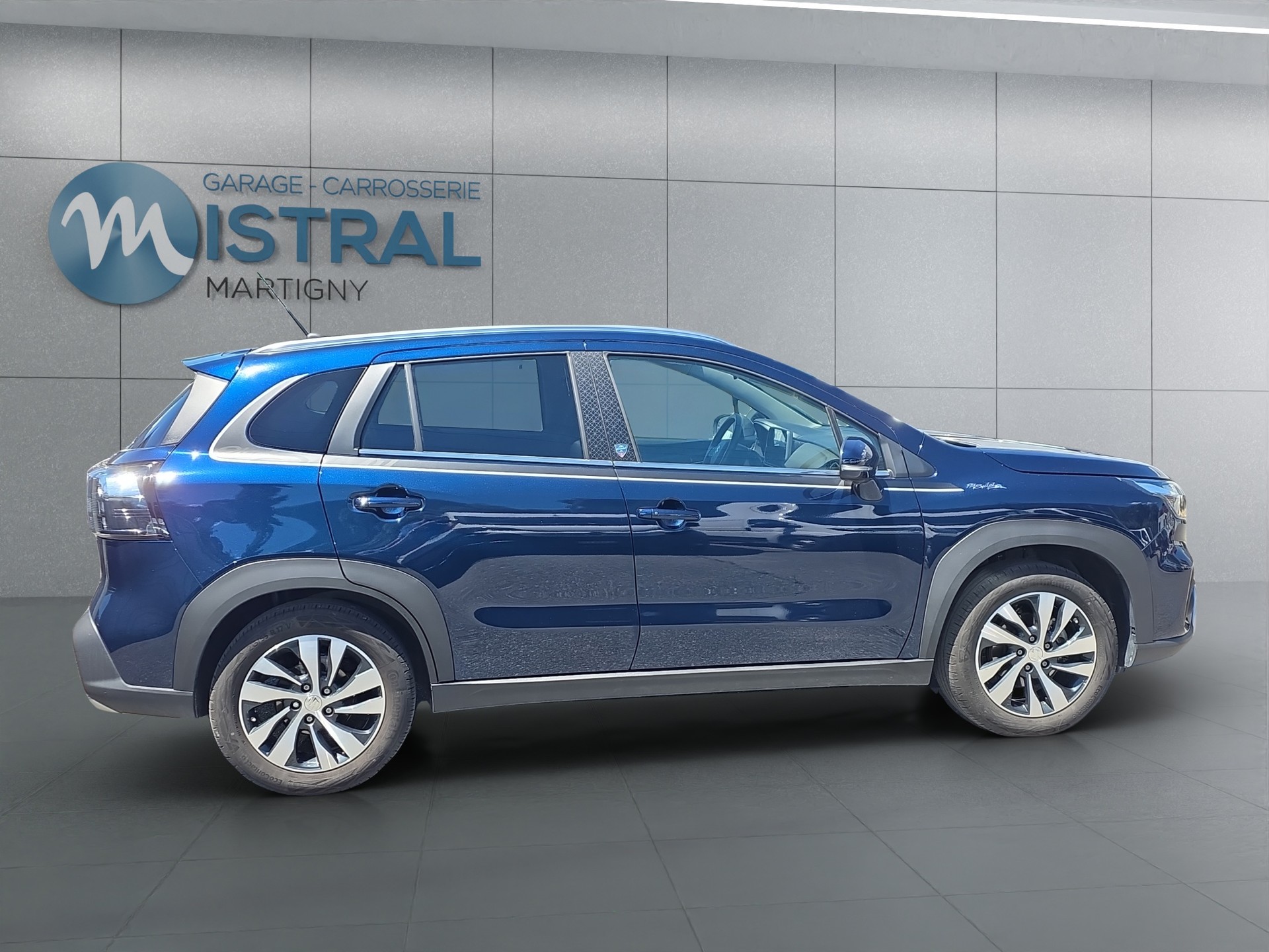 SUZUKI S-Cross 1.4 T Piz Sulai Top 4x4-image-5