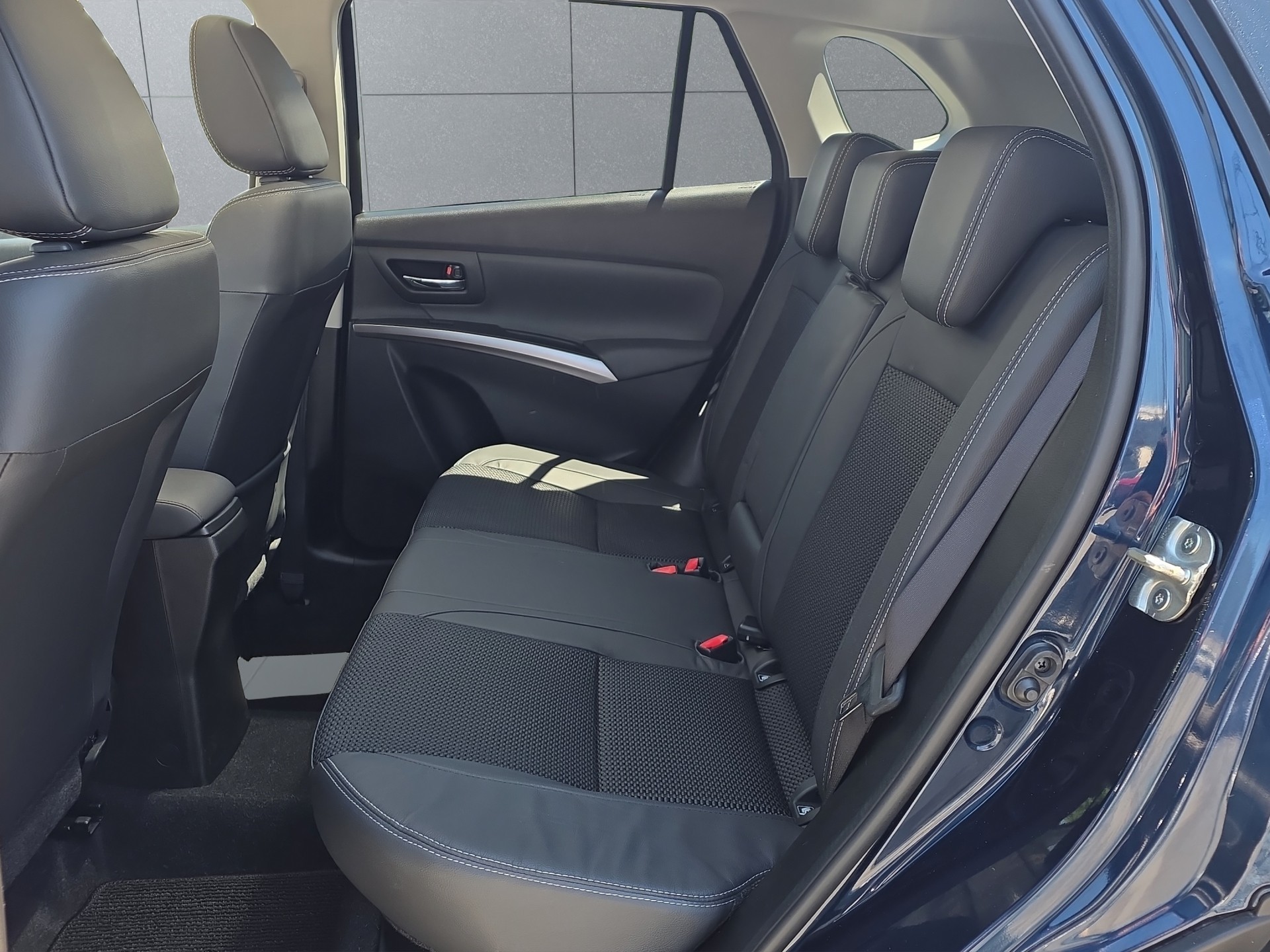 SUZUKI S-Cross 1.4 T Piz Sulai Top 4x4-image-14