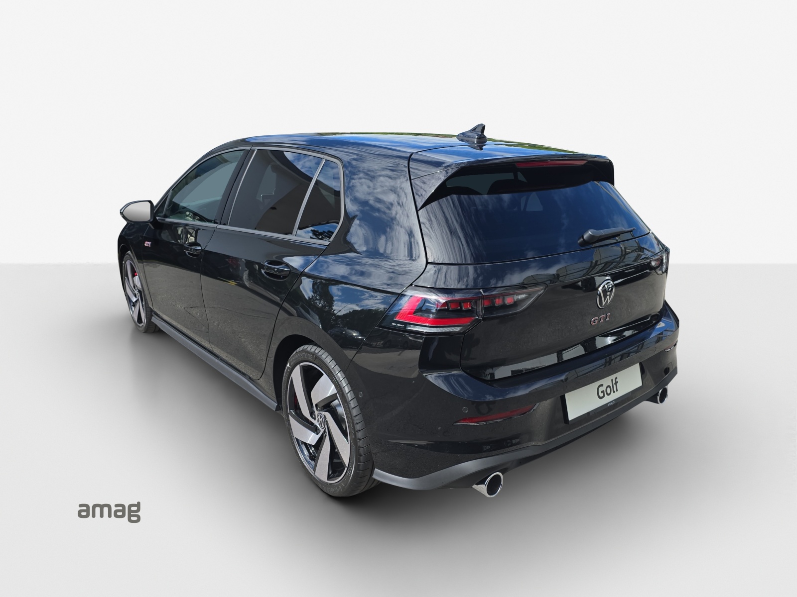 VW Golf 2.0 TSI GTI DSG-image-2