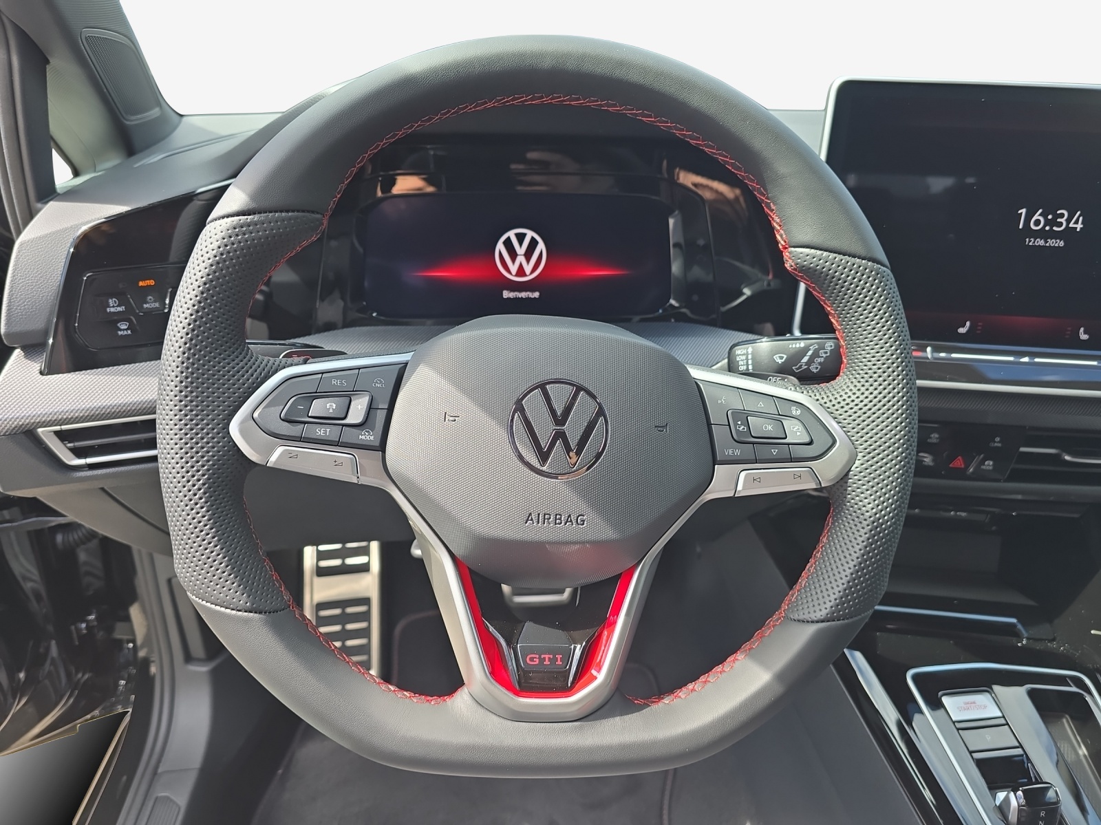 VW Golf 2.0 TSI GTI DSG-image-9