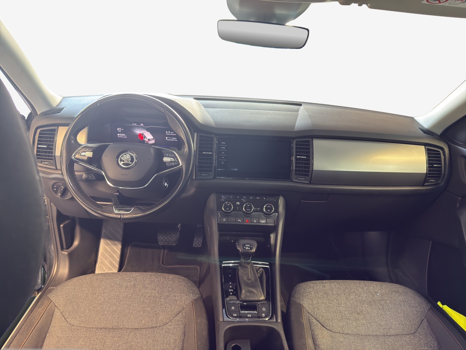 SKODA Kodiaq 2.0 TDI CR Clever 4x4 DSG-image-8