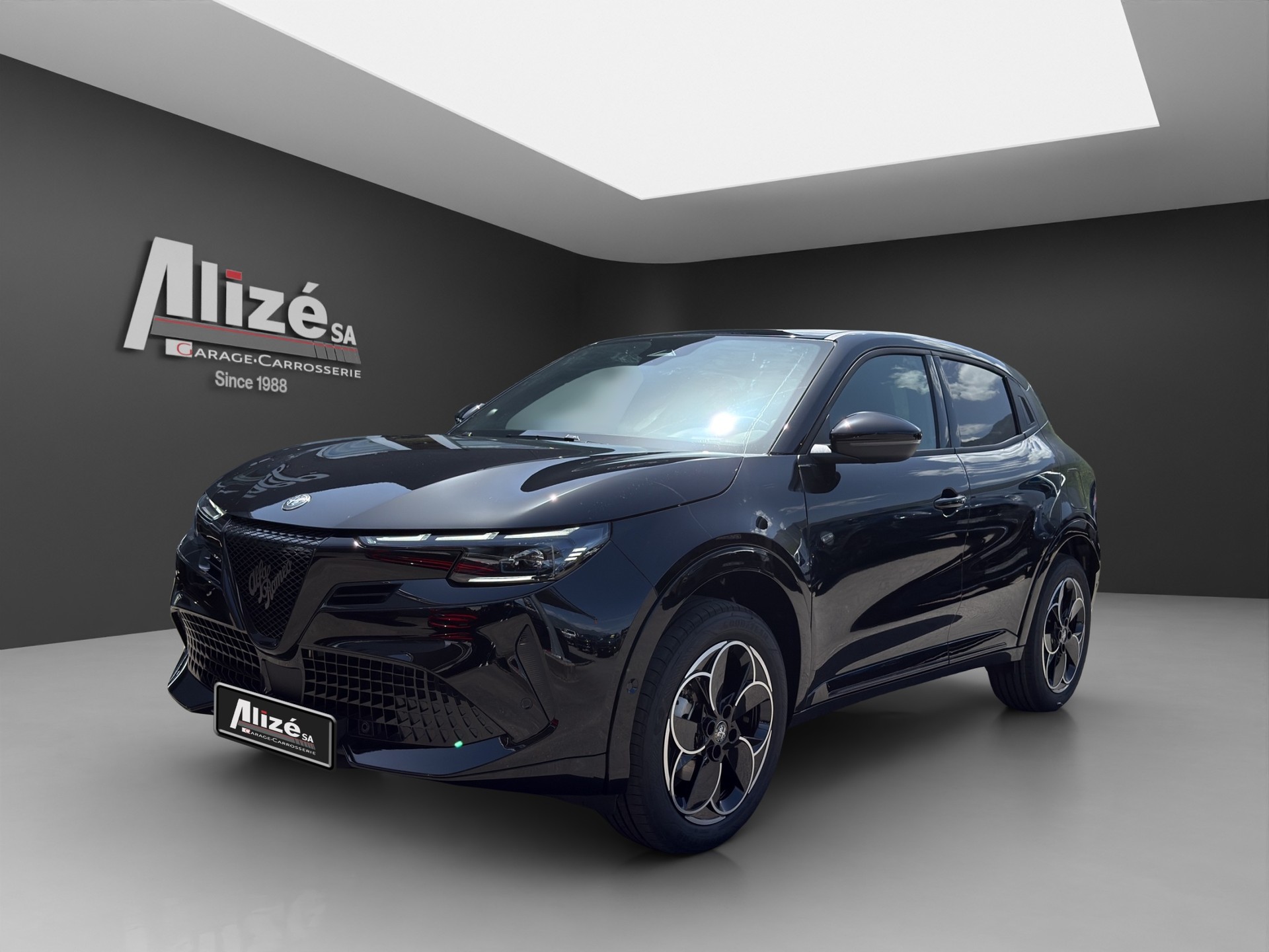 ALFA ROMEO Junior 1.2 48V Hybrid SPRINT-image-2