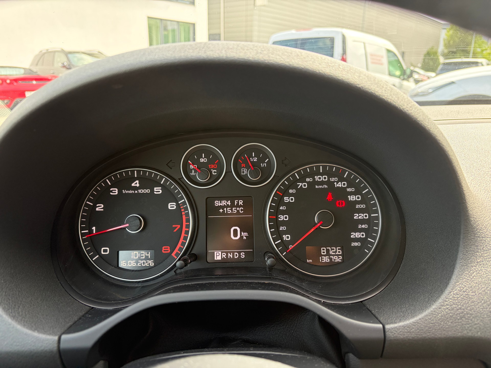 AUDI A3 Sportback 2.0 TFSI Ambition quattro S-tronic-image-11