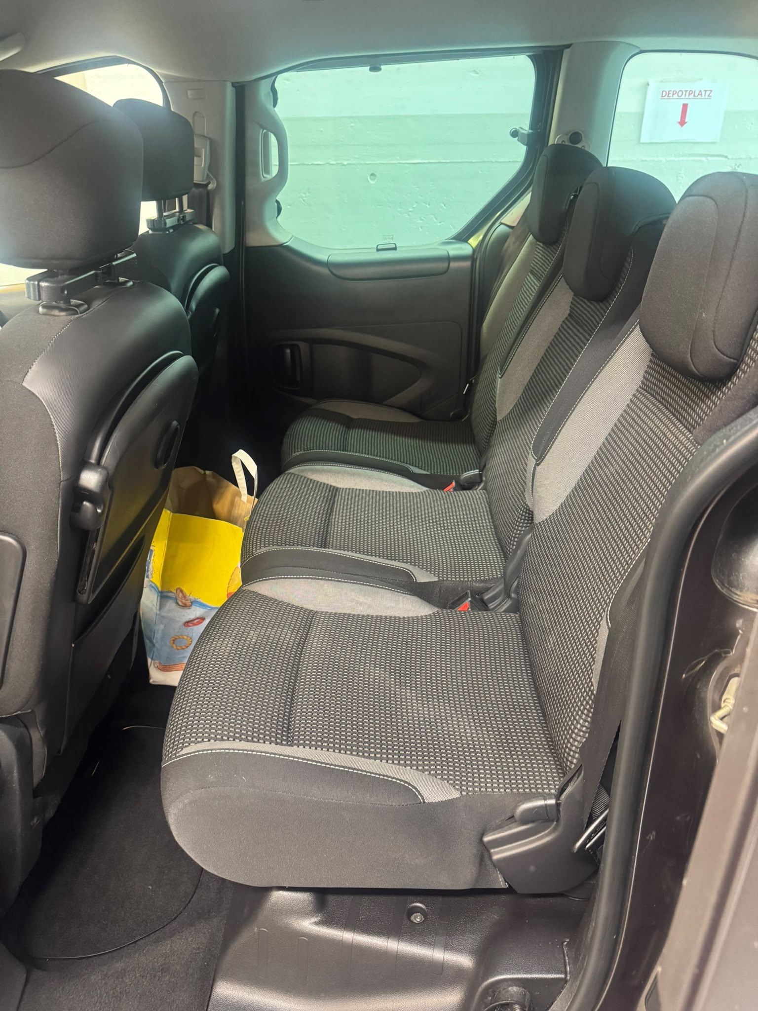 PEUGEOT Partner 1.6 BlueHDi Allure 7-Sitze-image-6