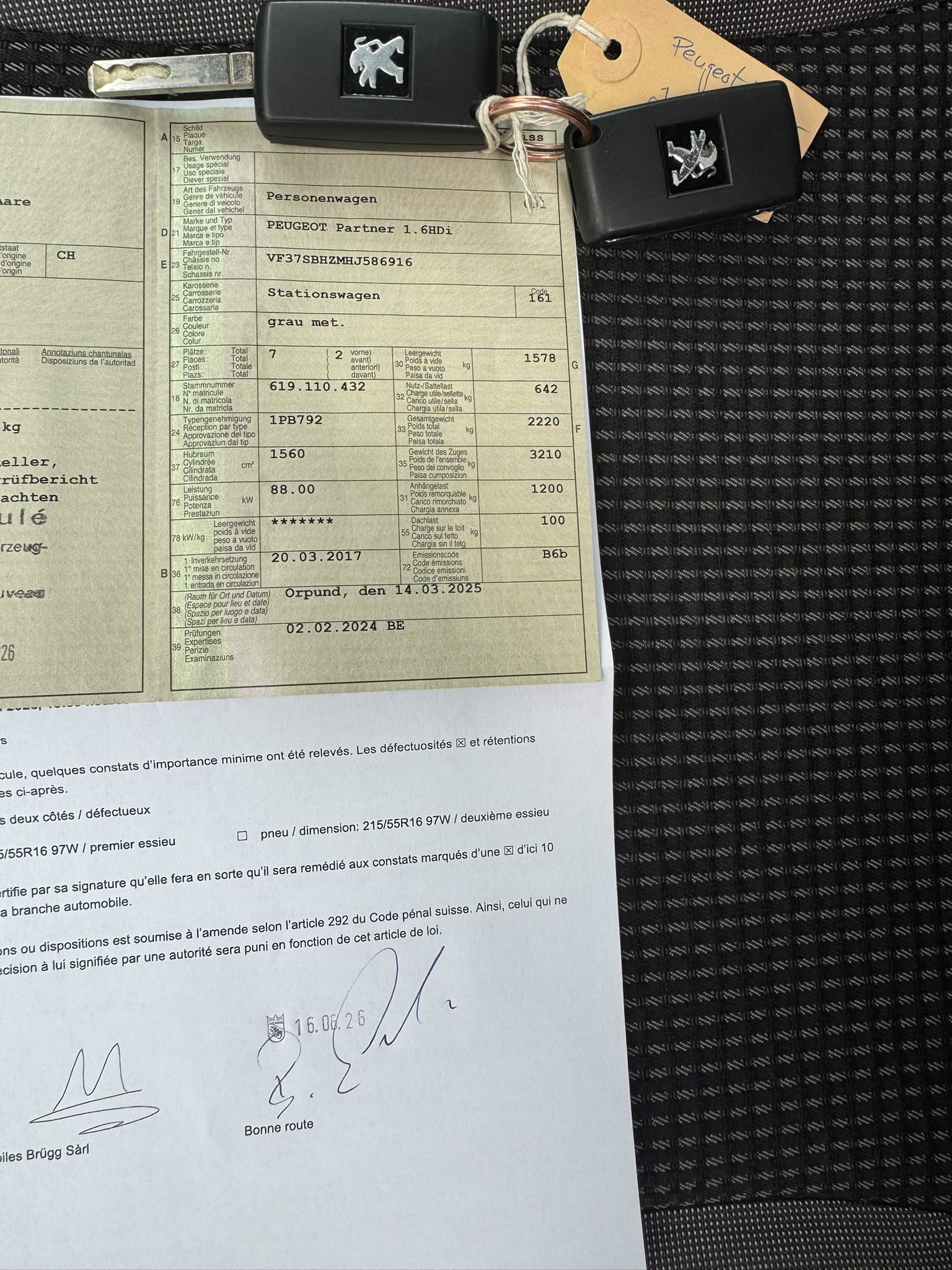 PEUGEOT Partner 1.6 BlueHDi Allure 7-Sitze-image-12