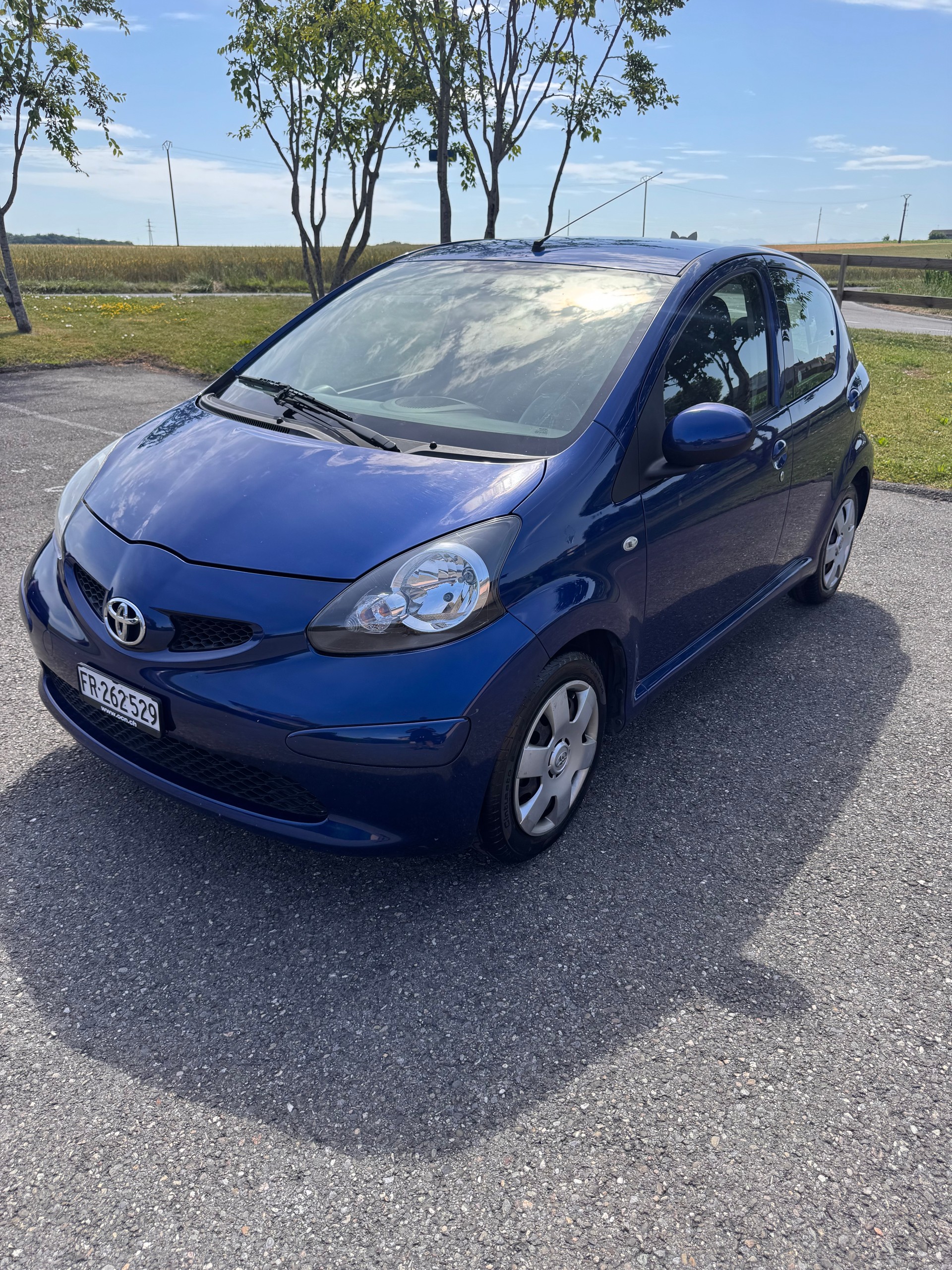 TOYOTA Aygo 1.0 Linea Terra-image-1