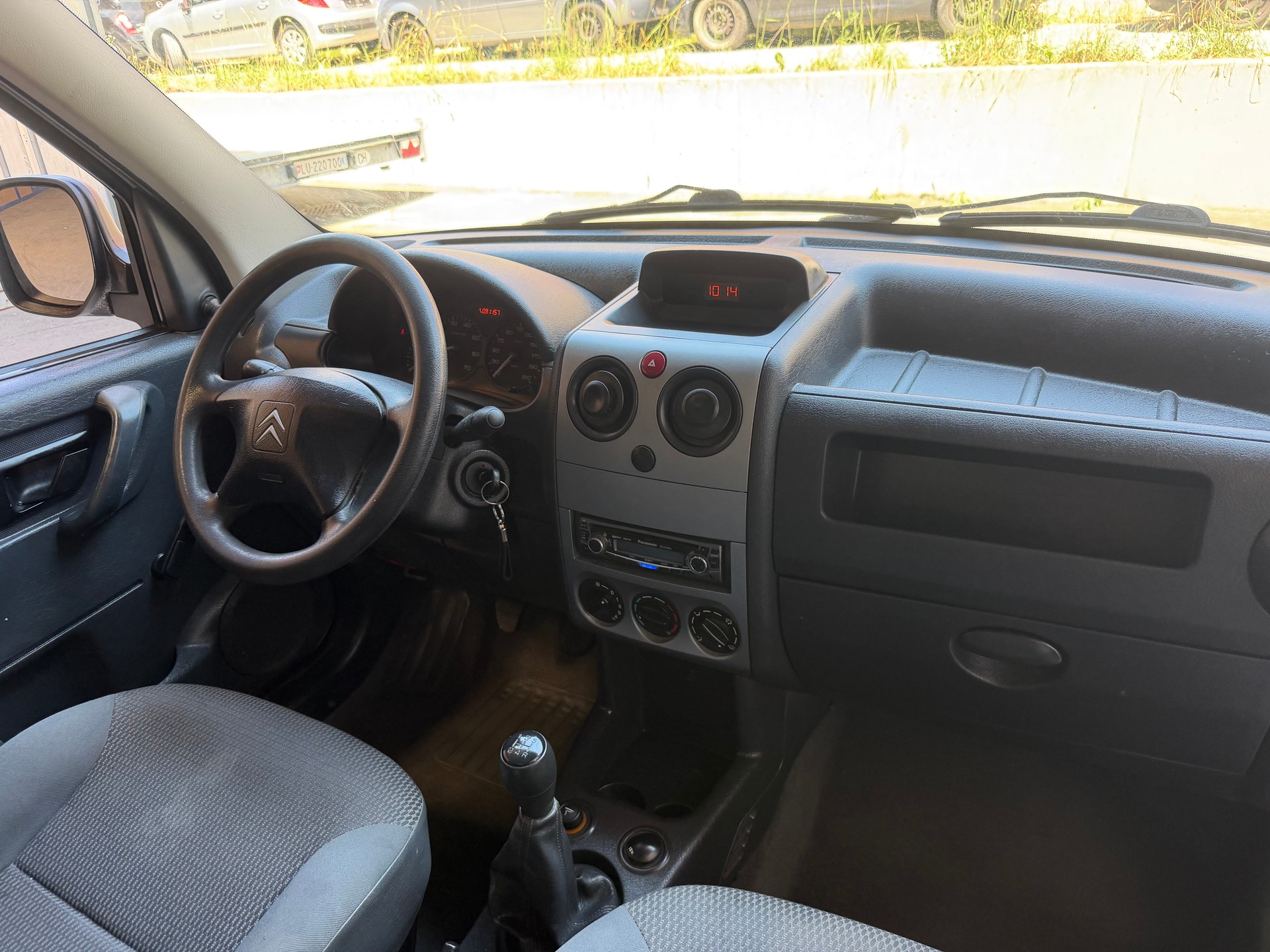 CITROEN Berlingo 1.4 600-image-2