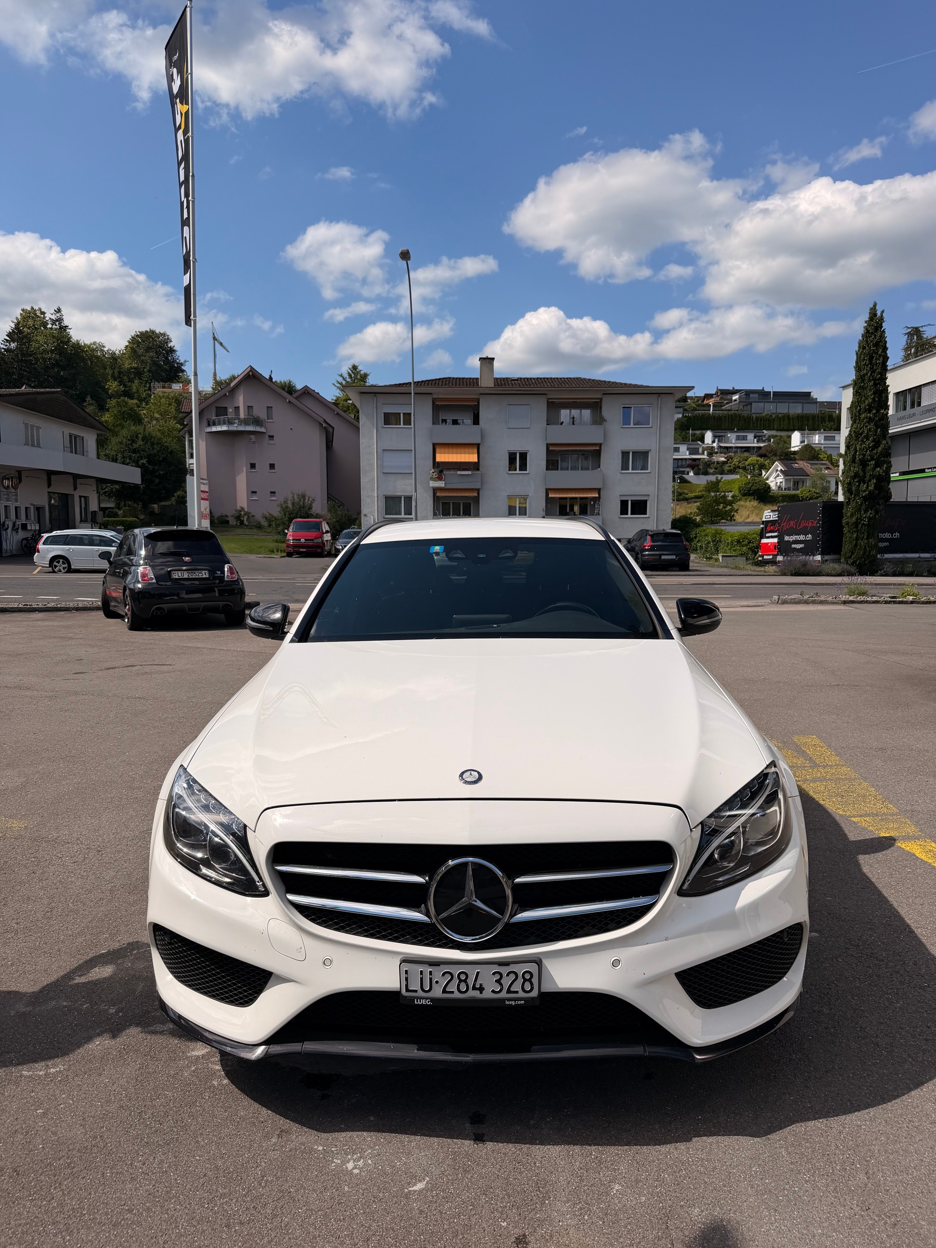 MERCEDES-BENZ C 400 AMG Line 4matic-image-0
