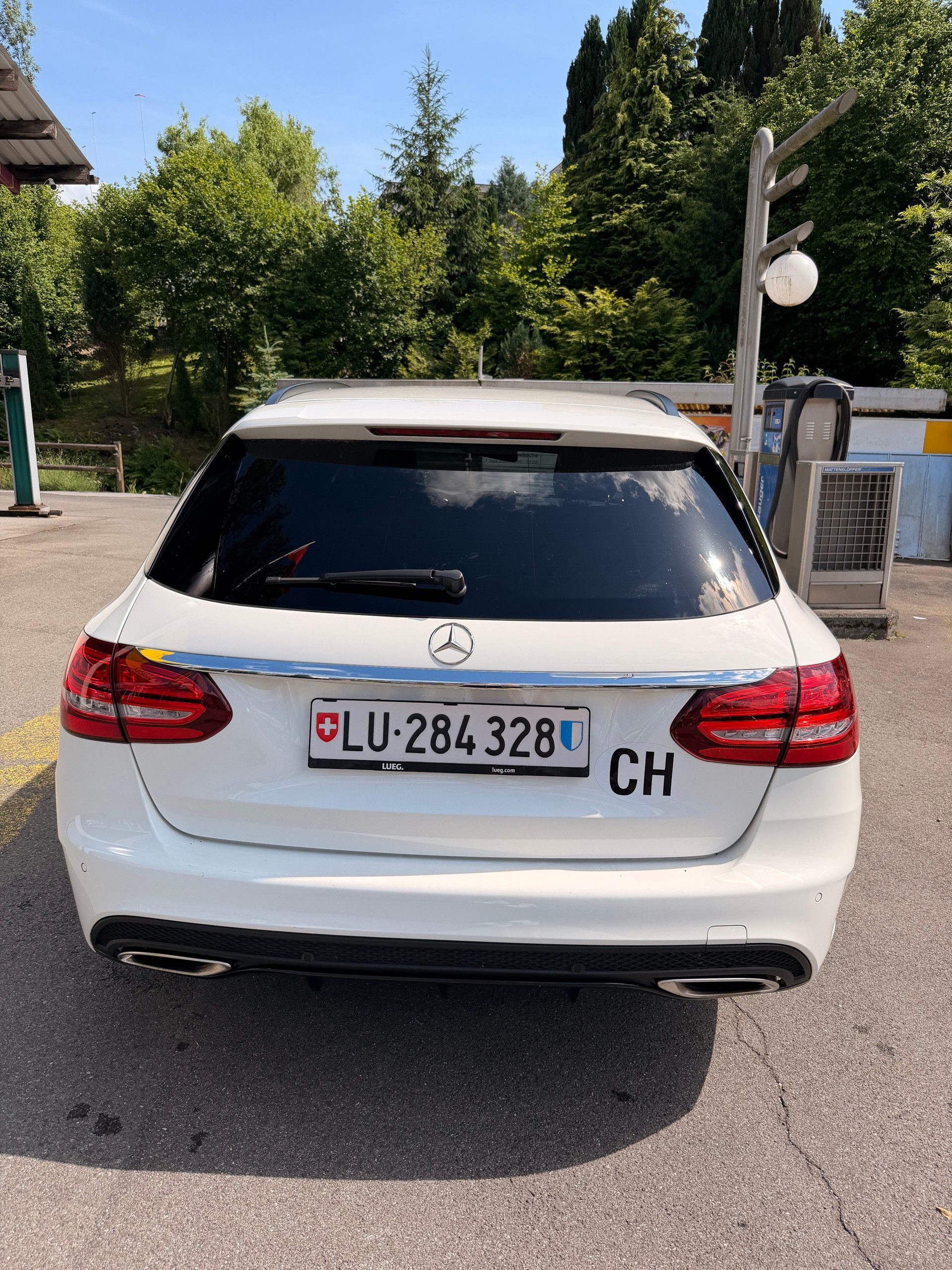 MERCEDES-BENZ C 400 AMG Line 4matic-image-8
