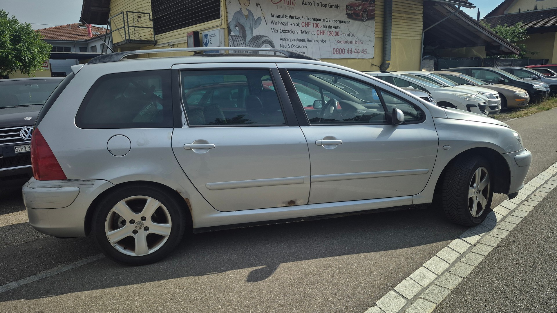 PEUGEOT 307 2.0 16V XS-image-2