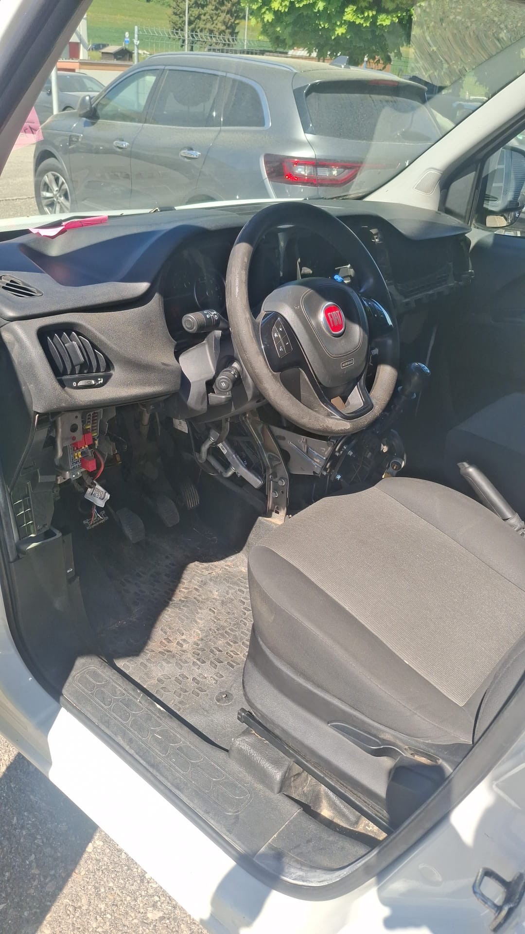 FIAT Doblò 1.6 Multijet Cargo Swiss-image-10
