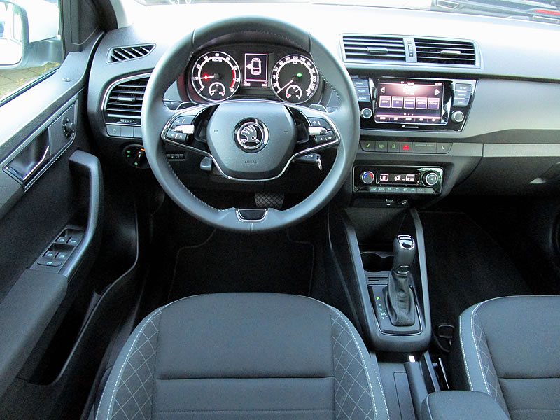 SKODA Fabia 1.0 TSI Ambition DSG-image-5