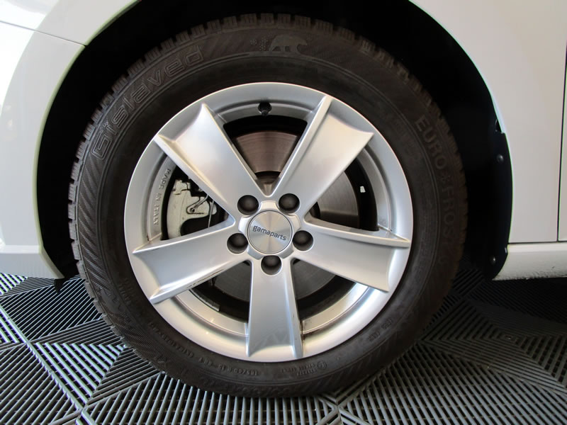 SKODA Fabia 1.0 TSI Ambition DSG-image-21