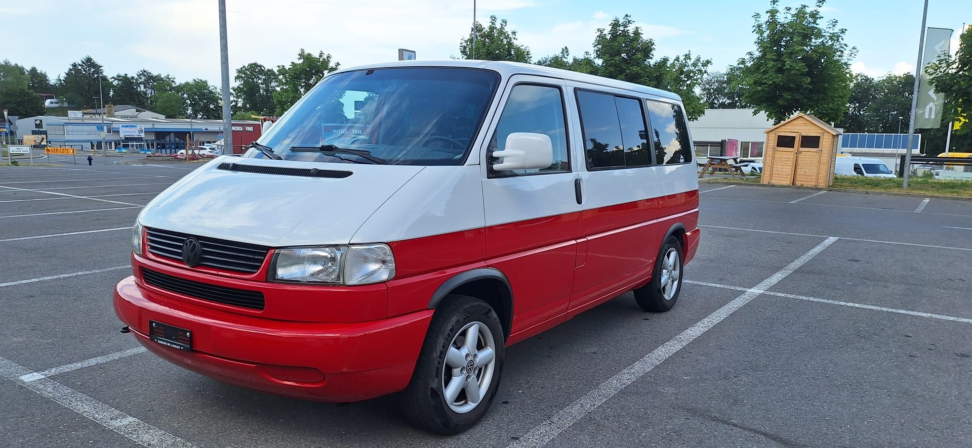 VW T4 Caravelle 2.5TDI ABS-image-0
