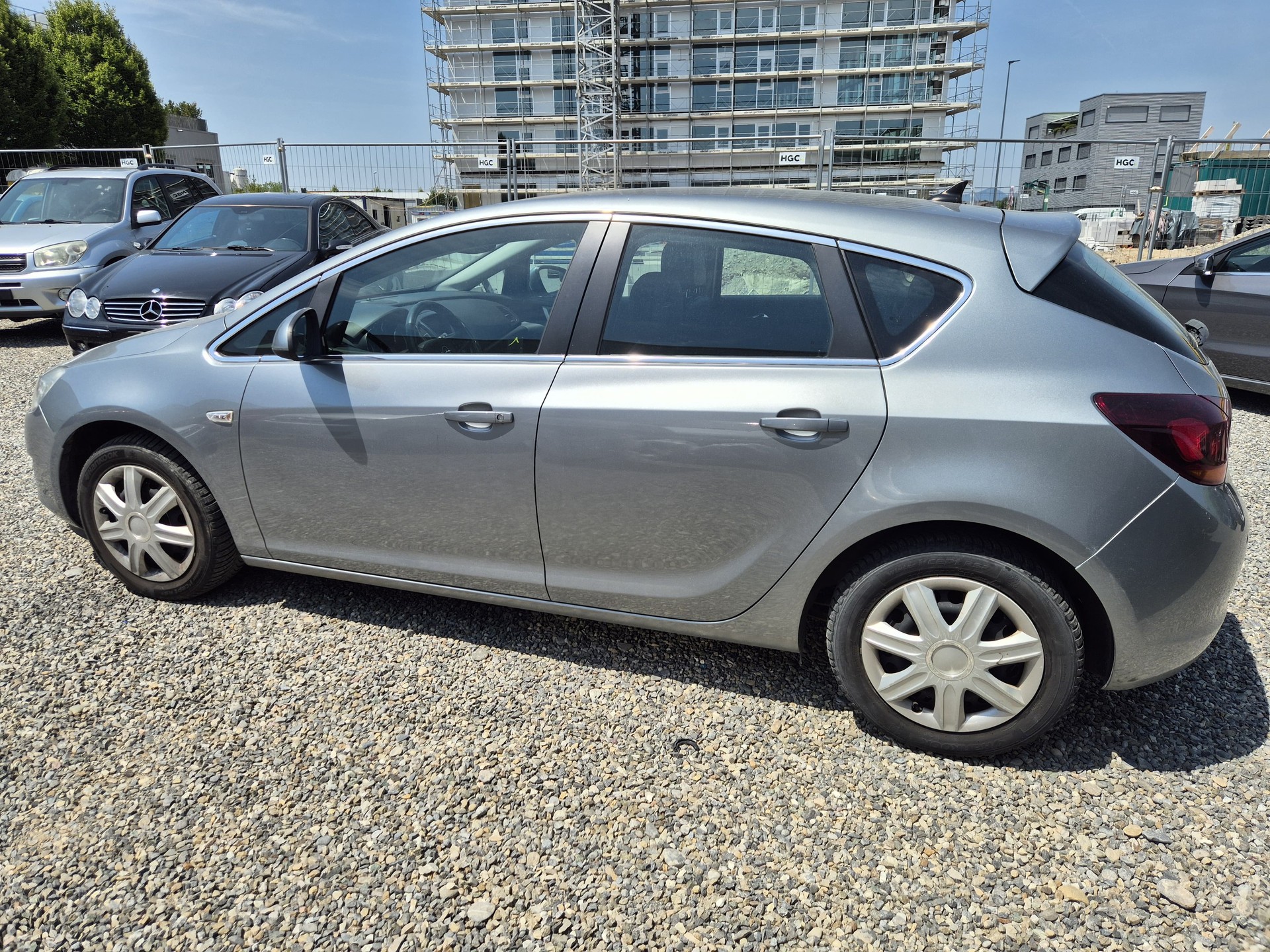 OPEL Astra 1.4i 16V Turbo Cosmo-image-3