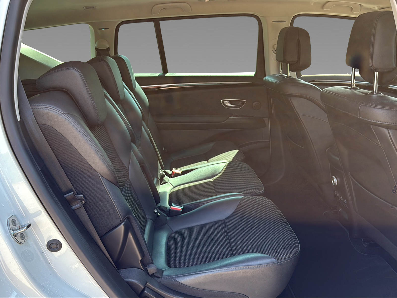 RENAULT Espace 2.0 Blue dCi Intens EDC-image-21