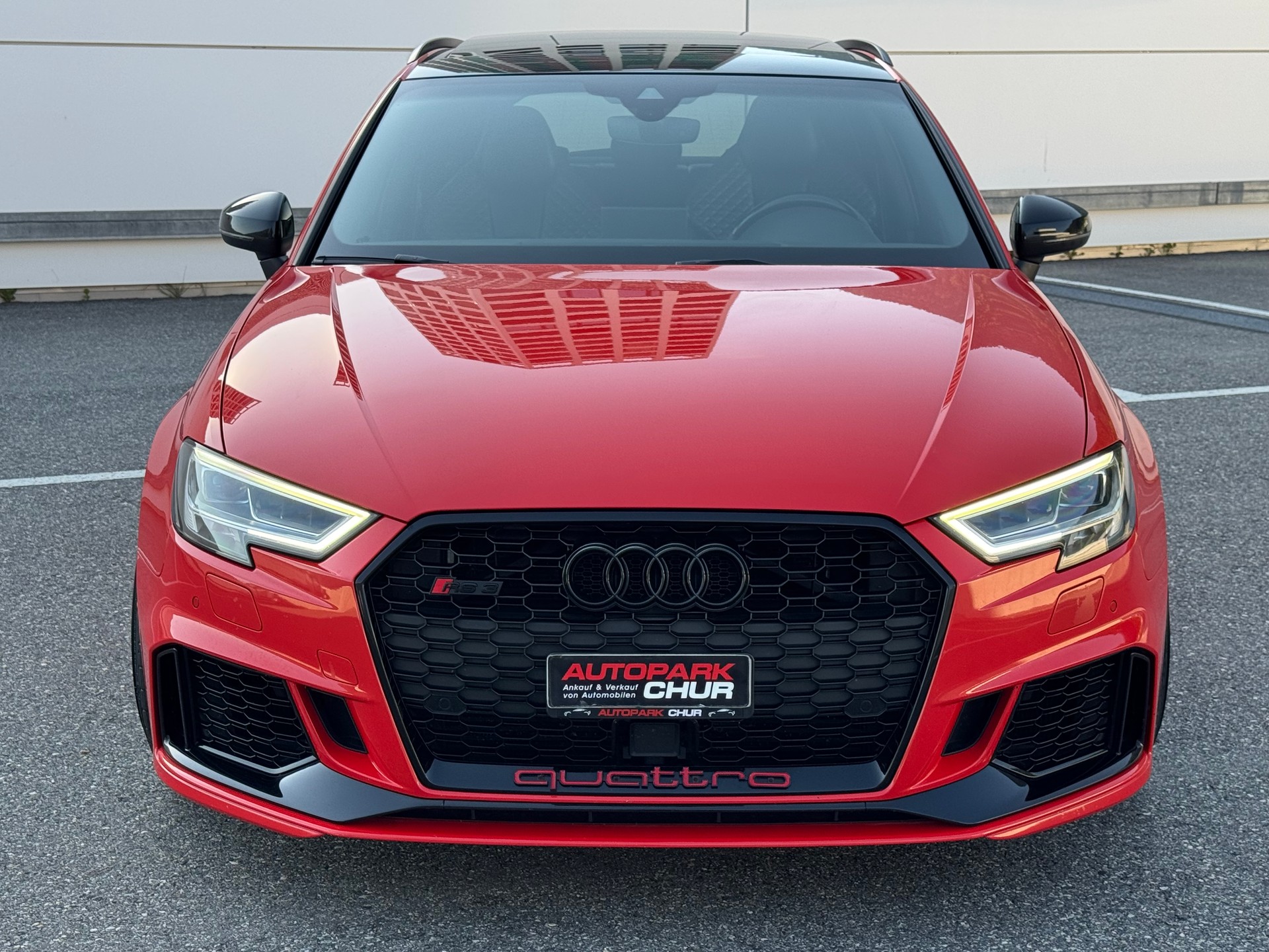 AUDI RS3 Sportback 2.5 TSI quattro S-tronic-image-6