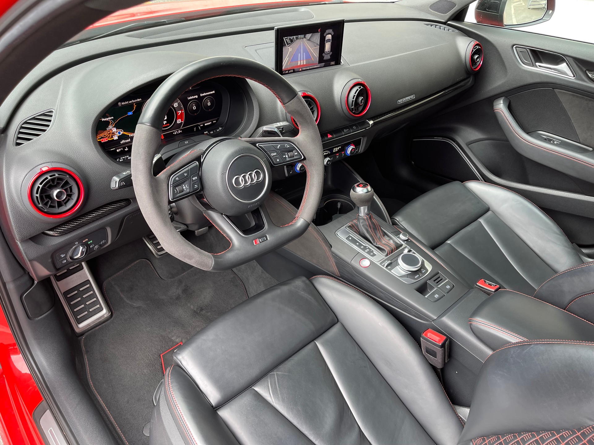 AUDI RS3 Sportback 2.5 TSI quattro S-tronic-image-9