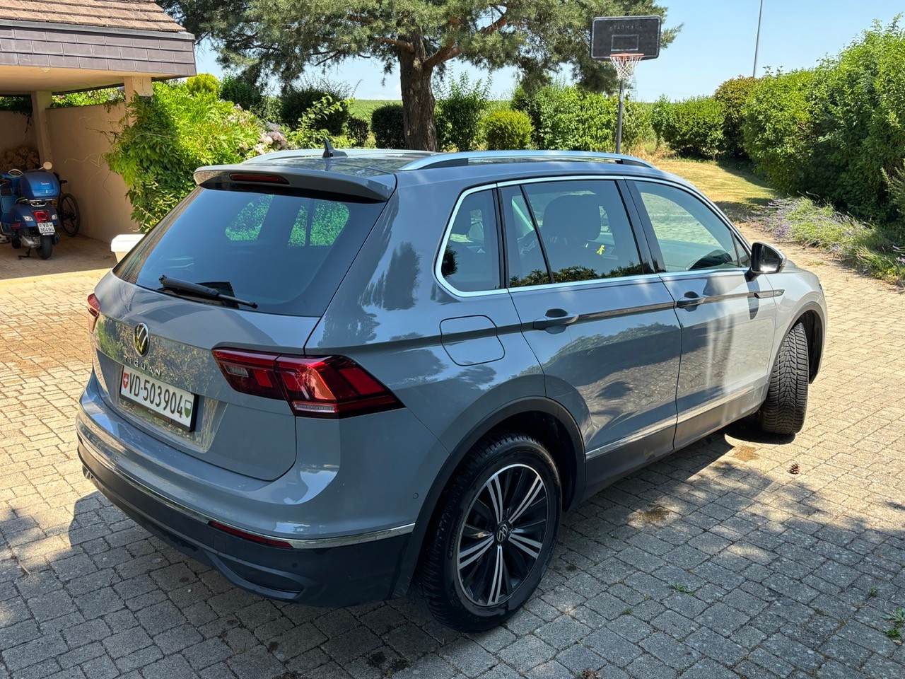 VW 1.5 TSI Life DSG 2WD-image-2