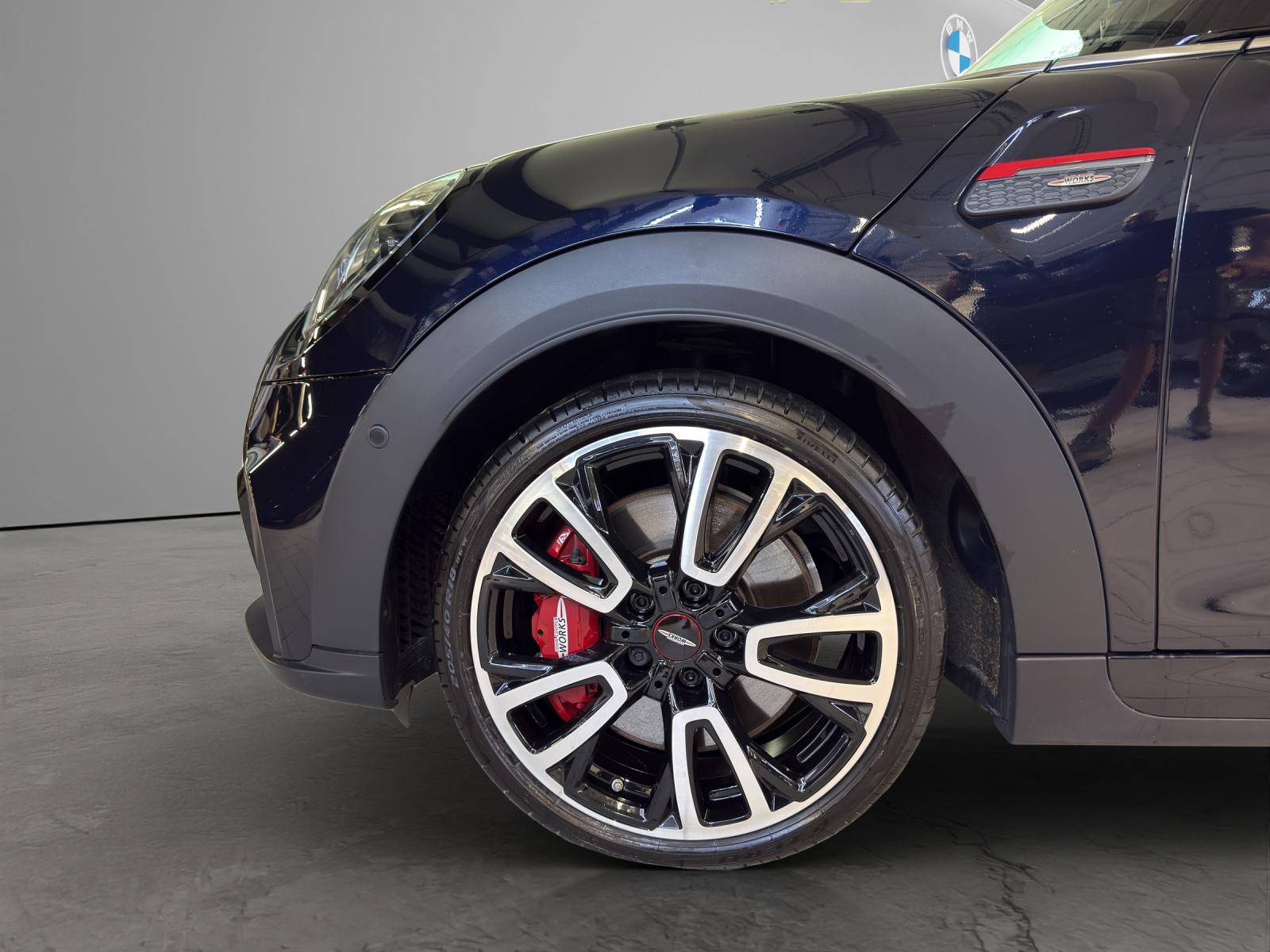 MINI Cabrio john Cooper Works-image-21