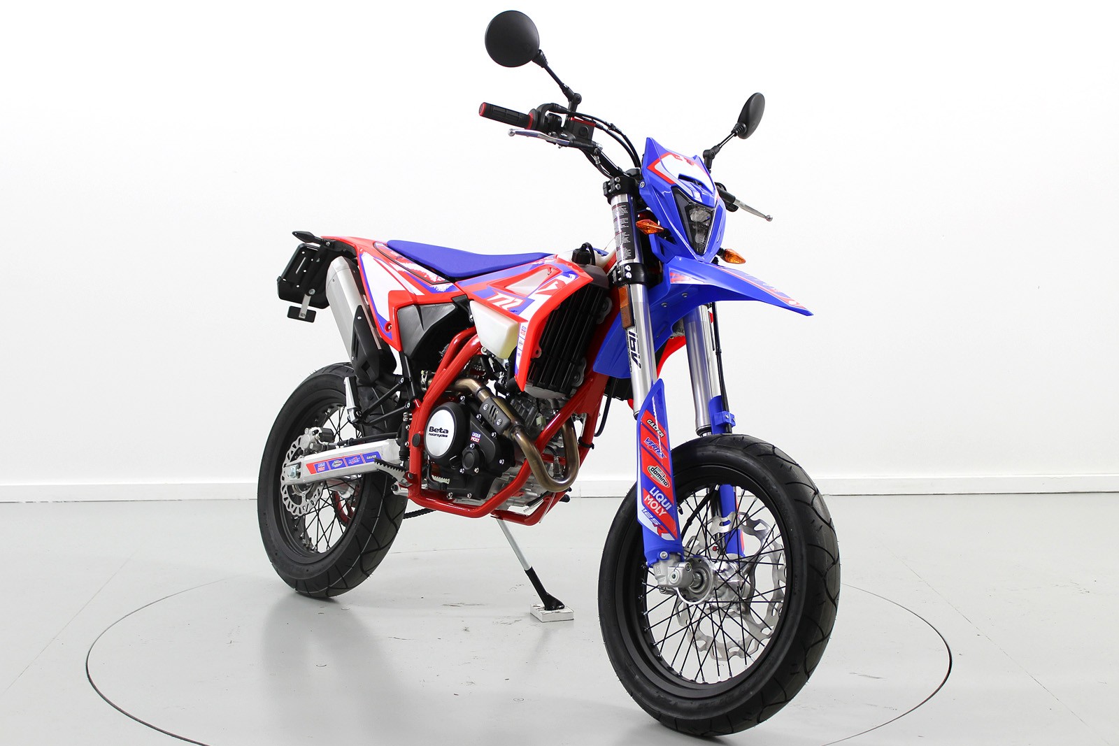 BETA RR 125 4T R ABS-showroom-element-1