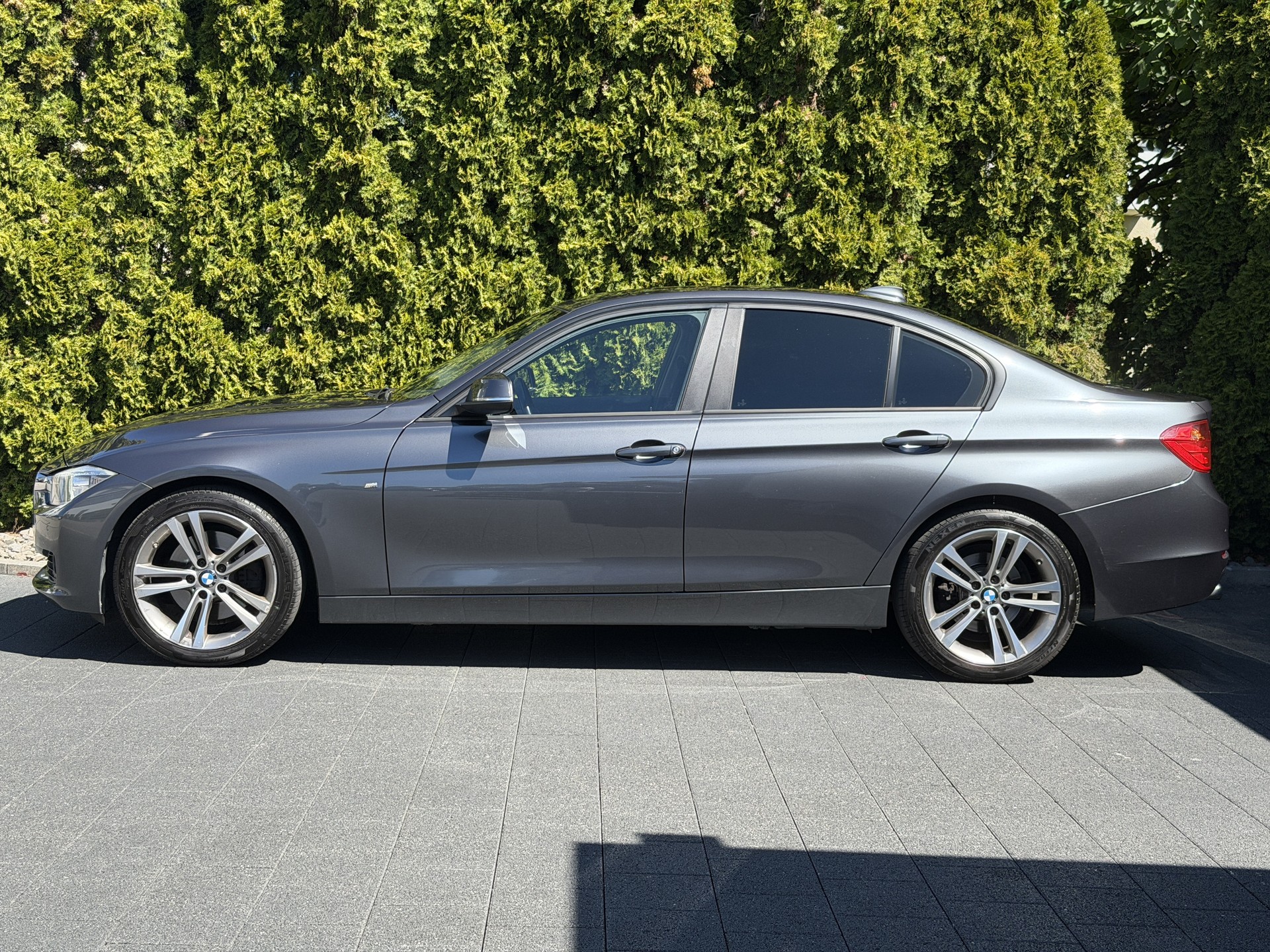 BMW 328i xDrive Sport Line Steptronic-image-5
