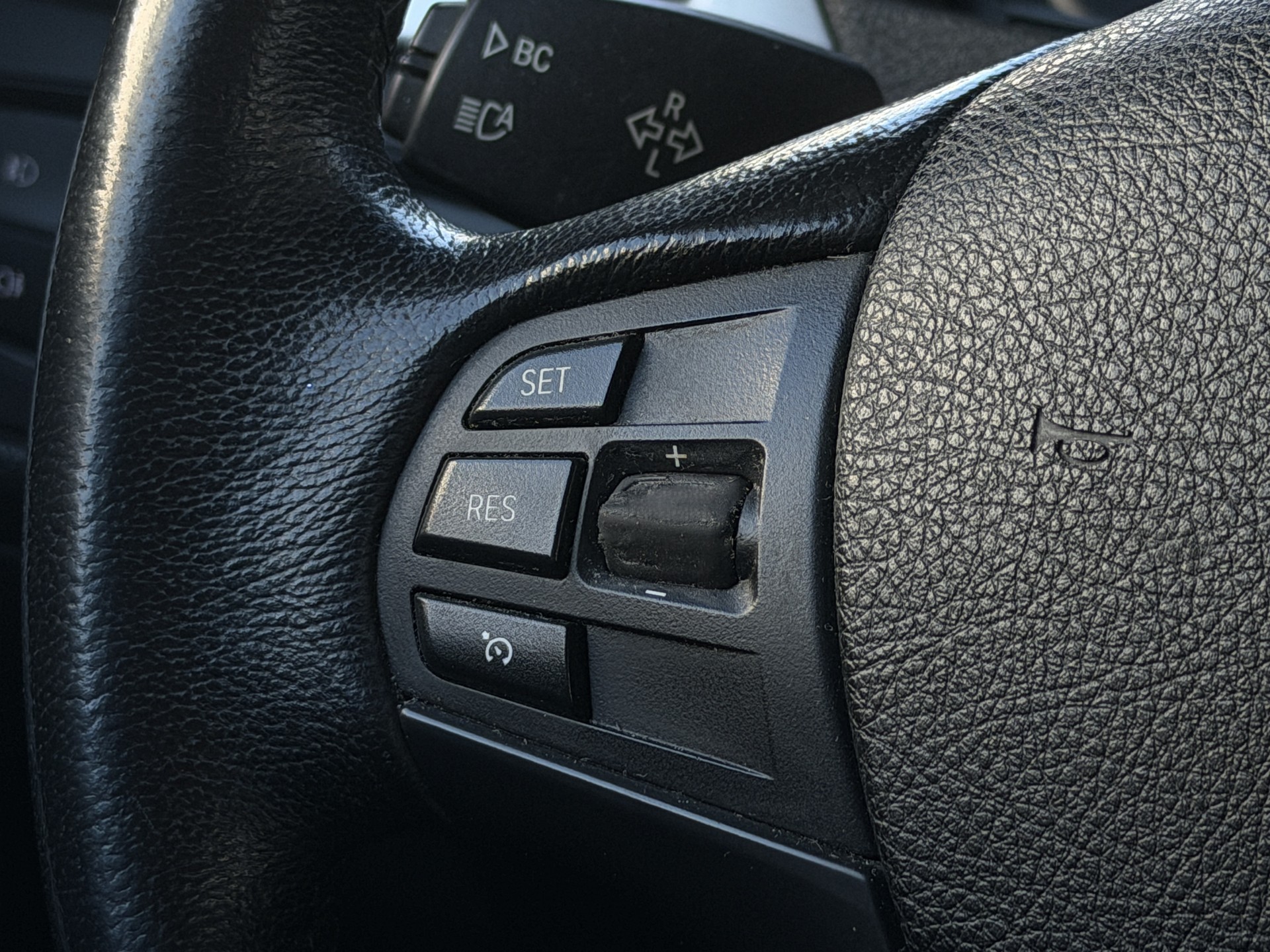 BMW 328i xDrive Sport Line Steptronic-image-16