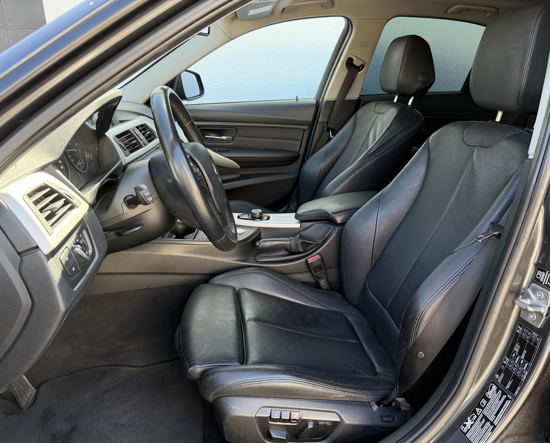 BMW 328i xDrive Sport Line Steptronic-image-20