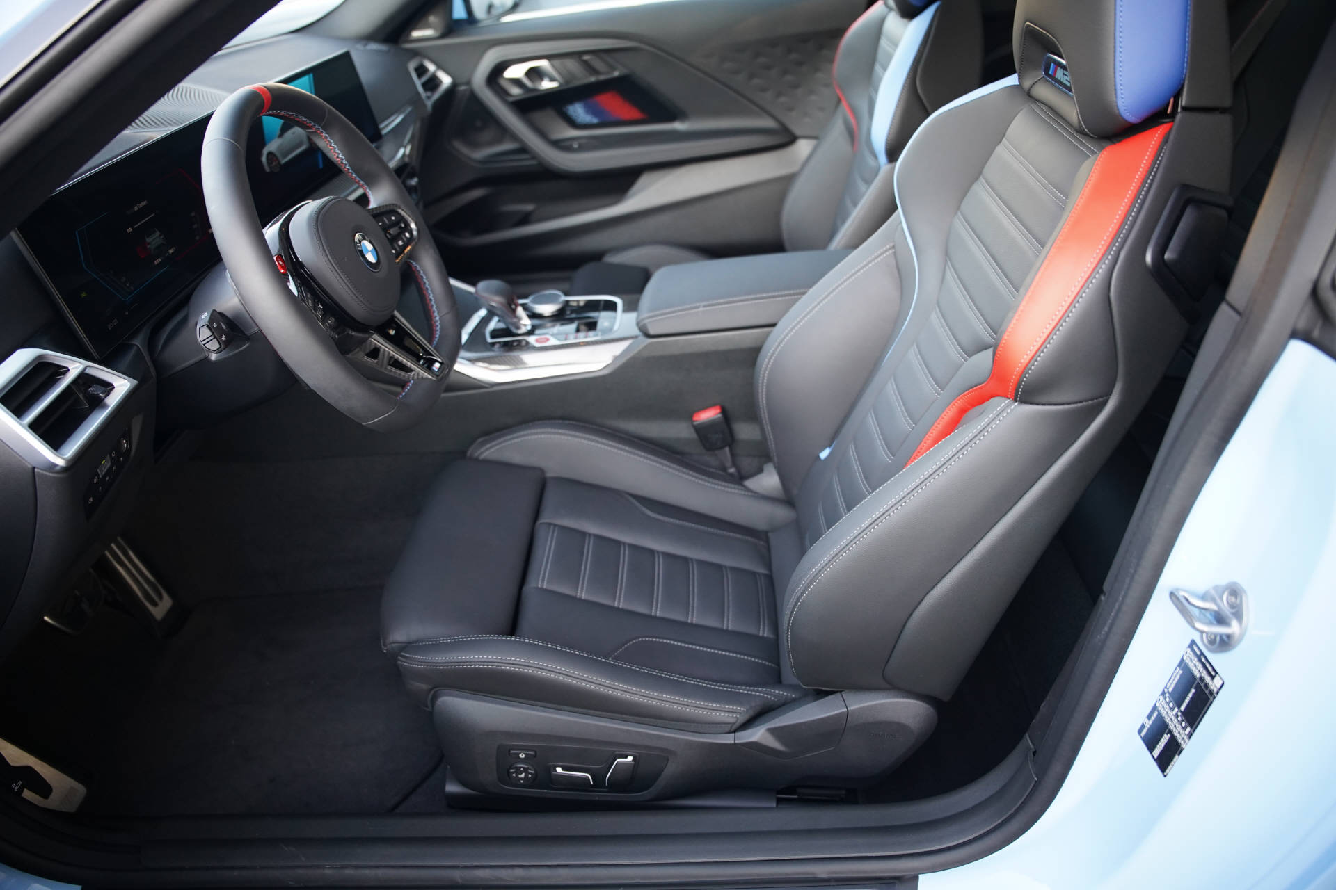BMW M2 Steptronic-image-7