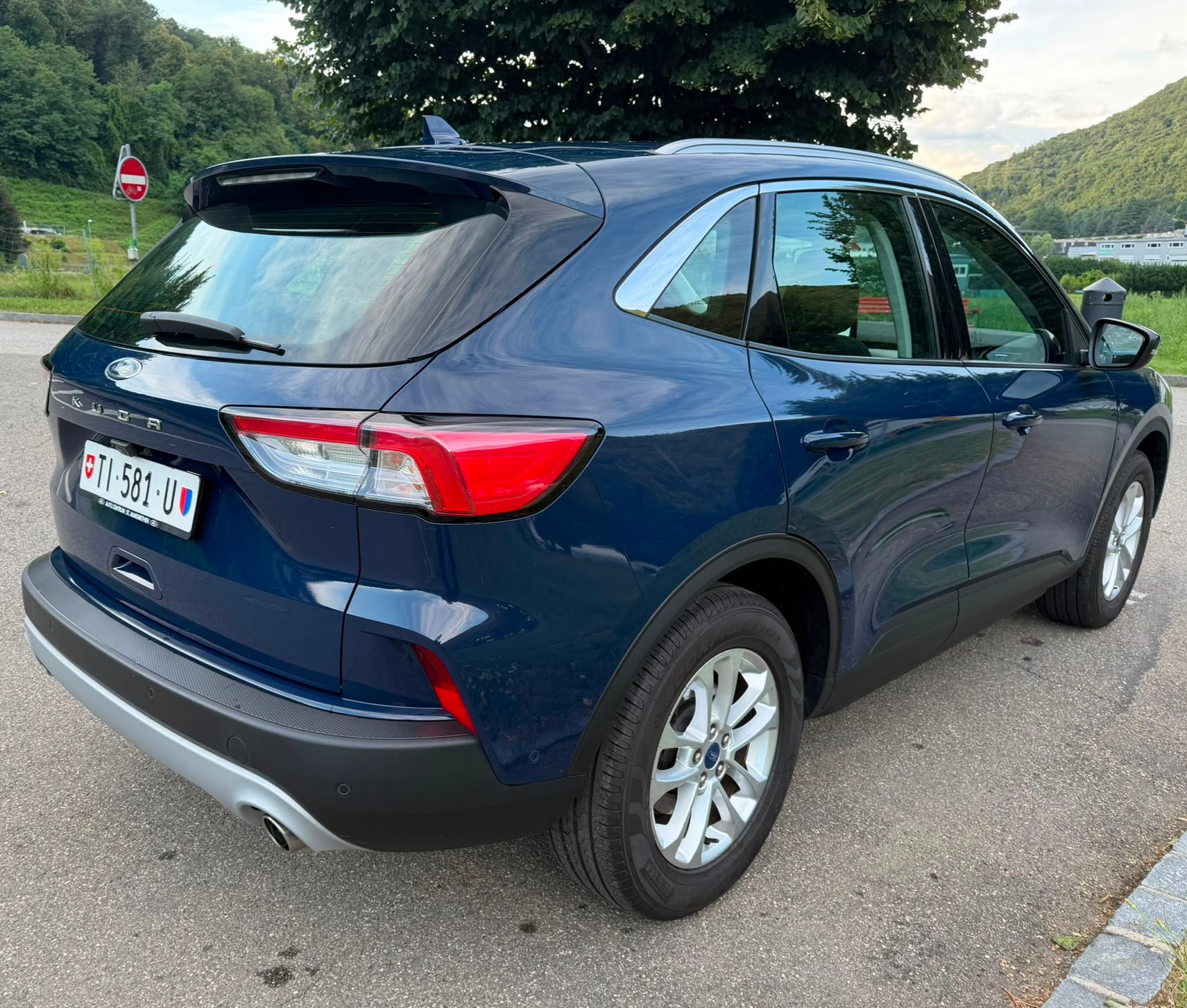 FORD Kuga 1.5 TDCi Titanium 2WD Automat-image-2