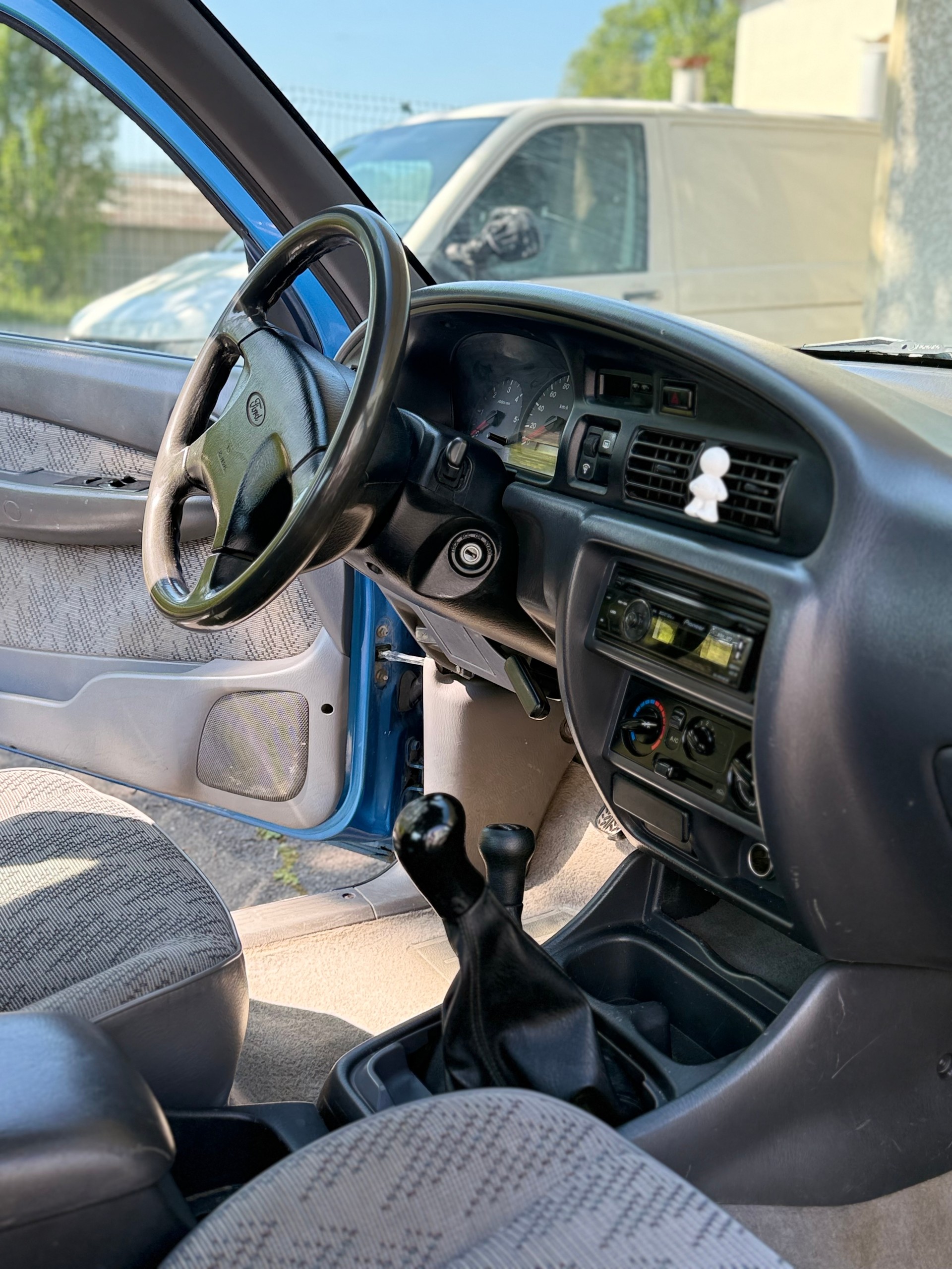 FORD 2.5 TD 4x4-image-5