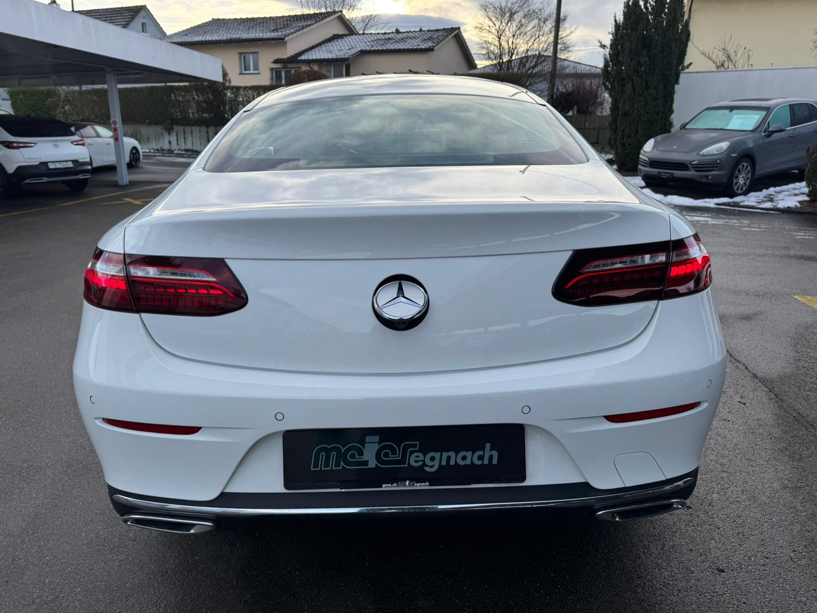 MERCEDES-BENZ E 200 Coupé Avantgarde 9G-Tronic-image-6