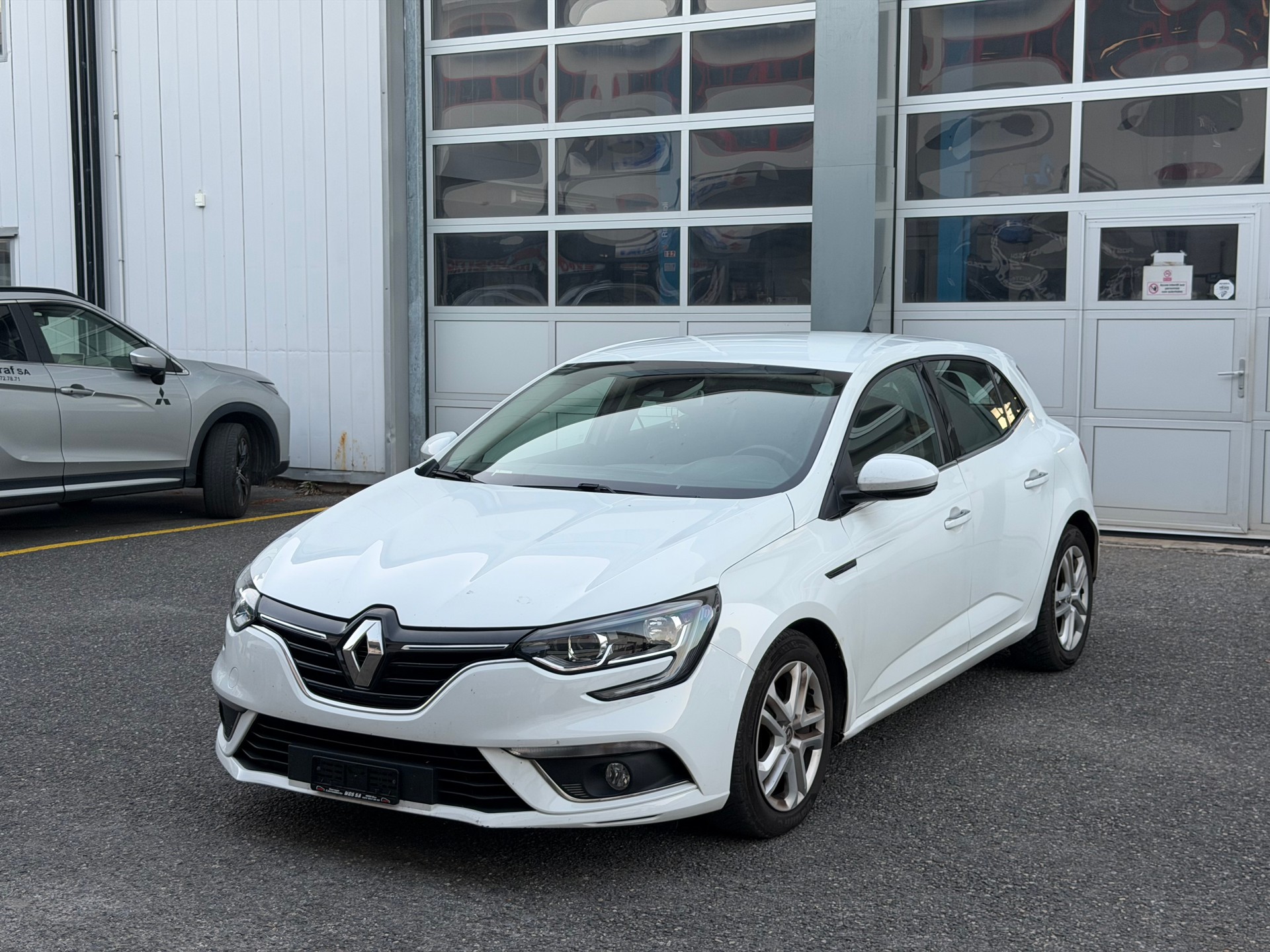 RENAULT Mégane 1.5 dCi Zen EDC-image-0