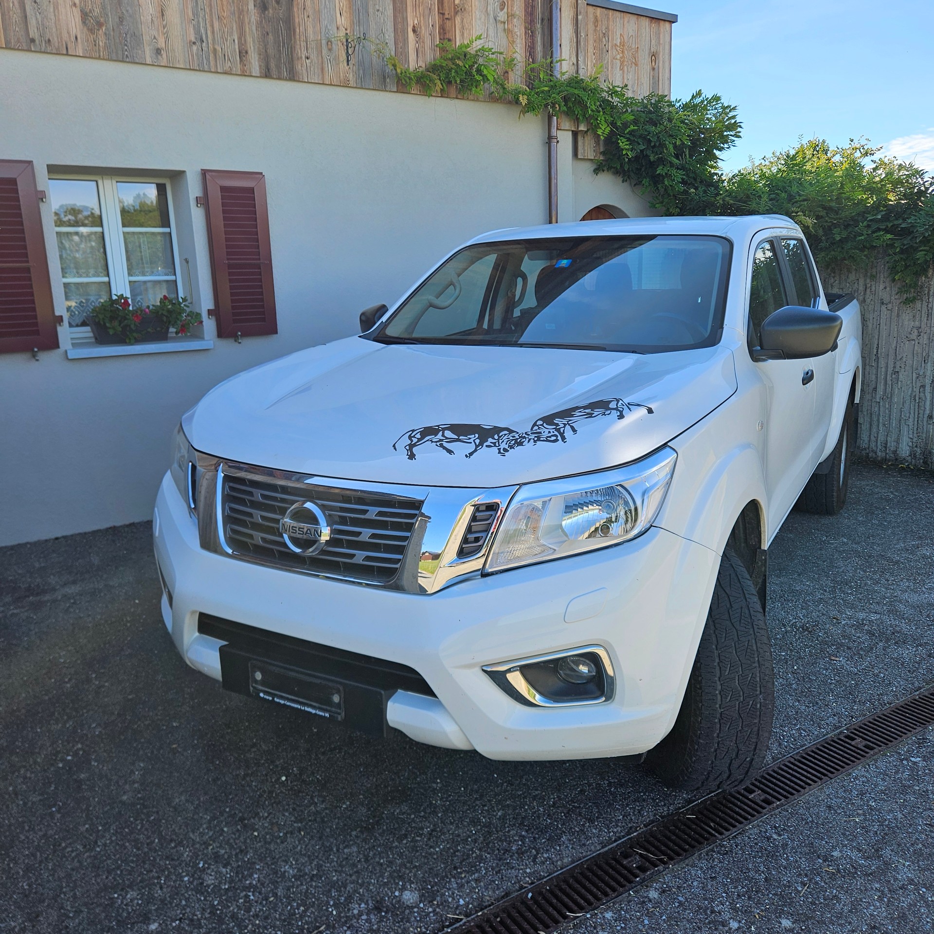 NISSAN Navara Double Cab 2.3 dCi-image-0