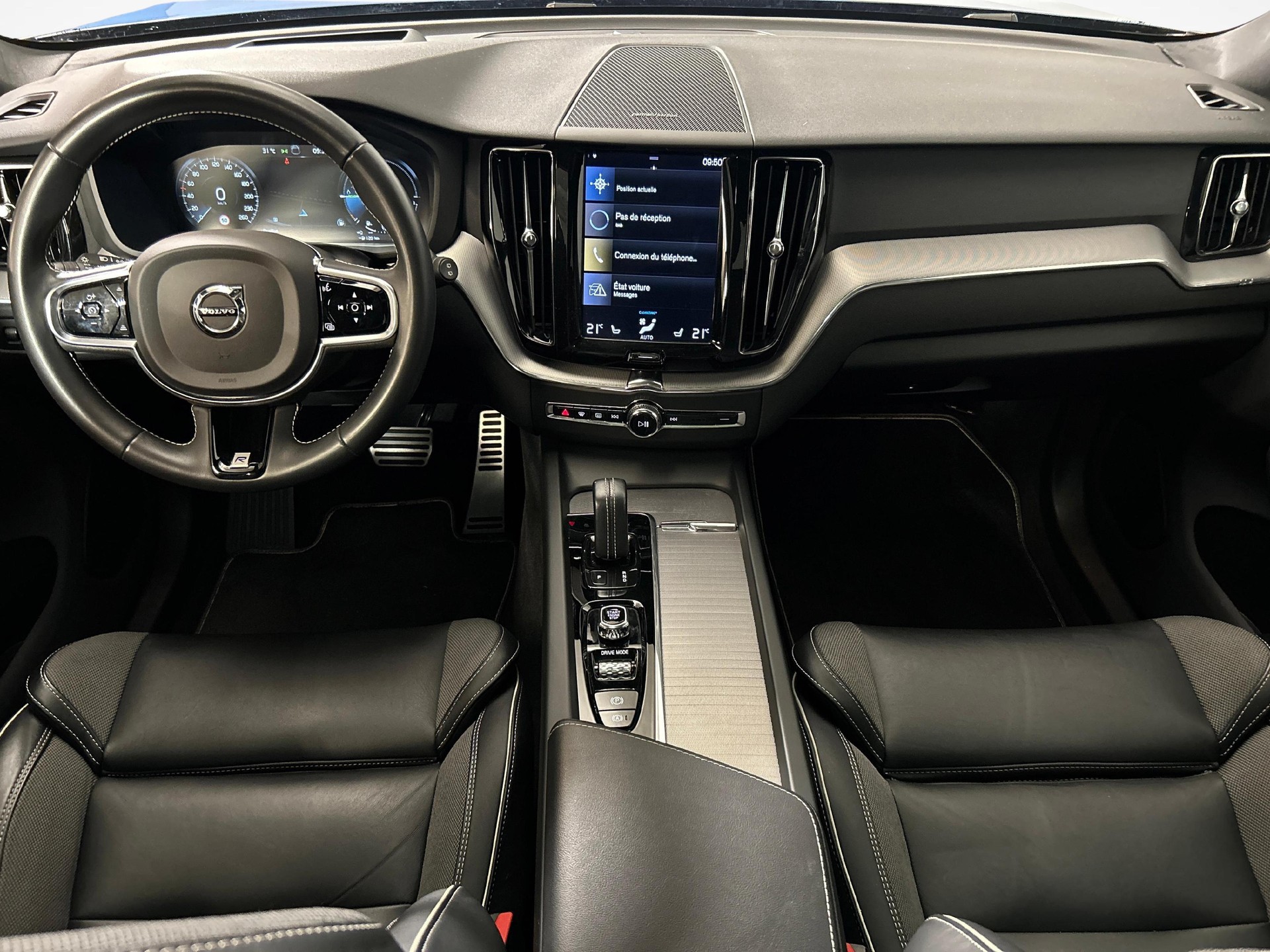 VOLVO XC60 2.0 T8 TE R-Design eAWD-image-6