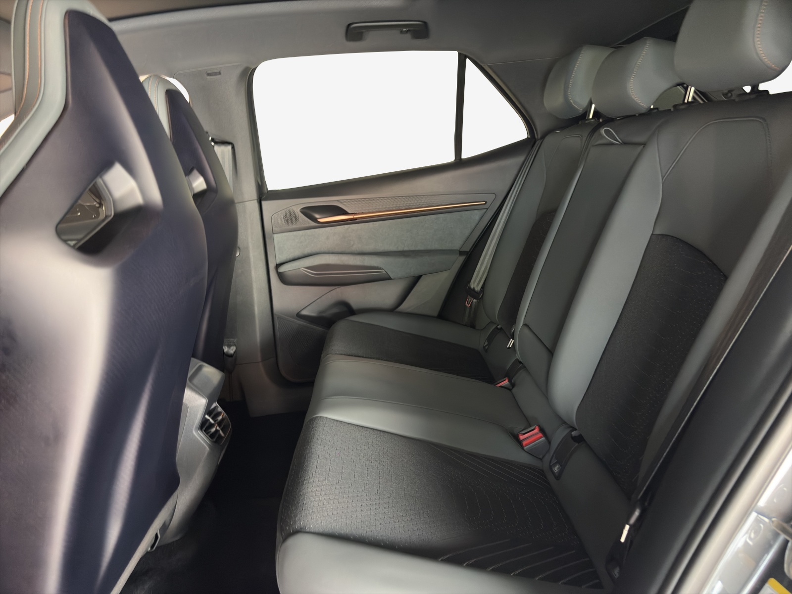 CUPRA Born 79 kWh VZ Prime-image-10