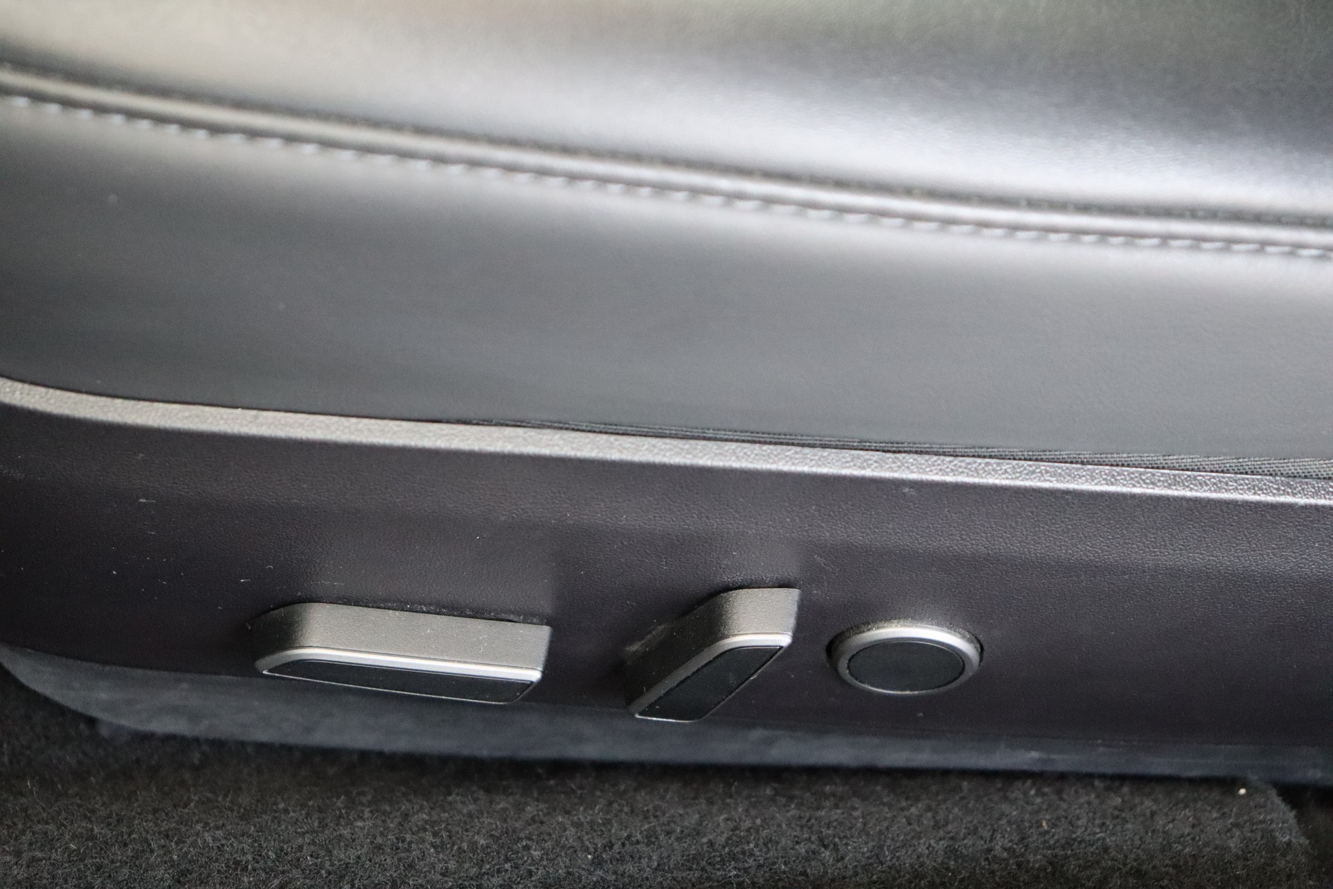 TESLA Model 3 Performance Dual Motor AWD-image-20