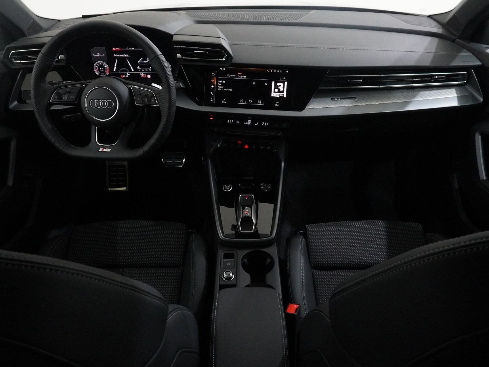 AUDI A3 Sportback 1.5 35 TFSI S line S-Tronic-image-10